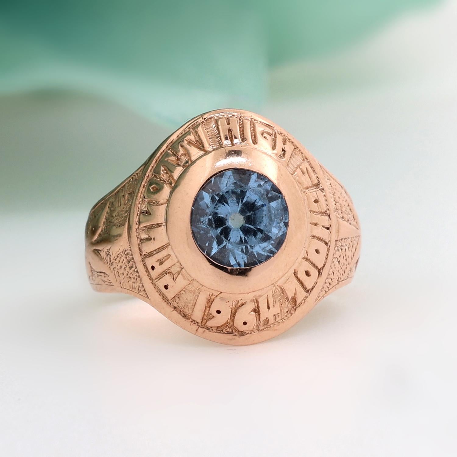 Pallotti High School Class Ring 1961 10K Yellow Gold Blue Topaz Gem Size 5