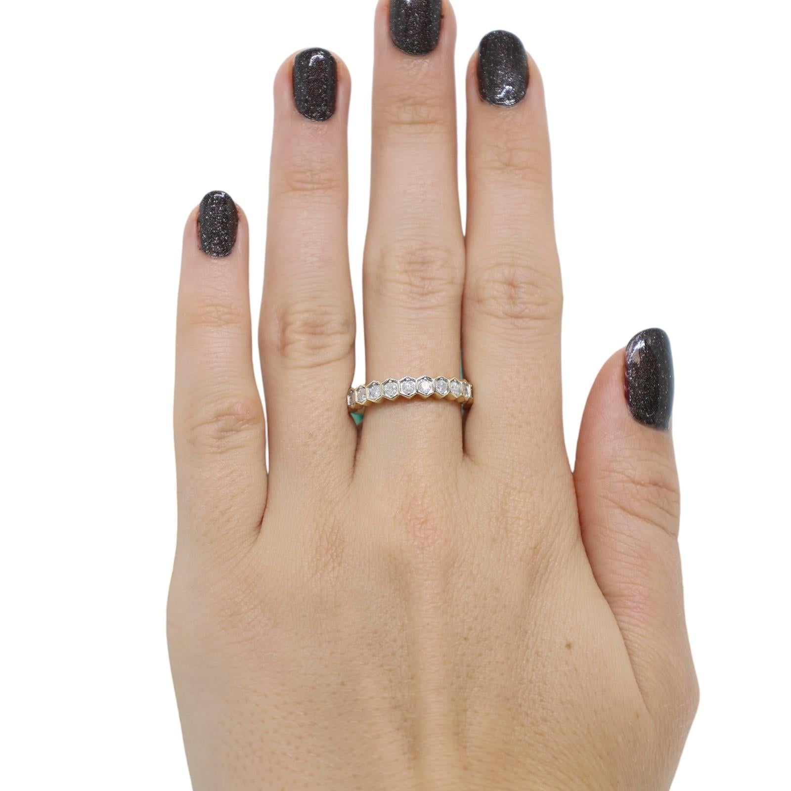 10K Two Tone Gold 0.45CTW Diamond Wedding Band Ring Size 8 Stackable Estate