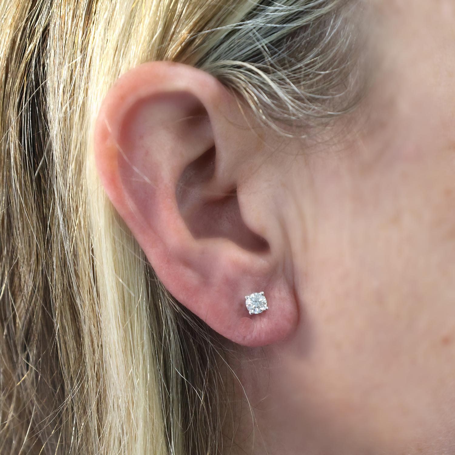 1.00 TW Round Diamond Stud Earrings 14K White Gold 4-Prong Setting 5 mm