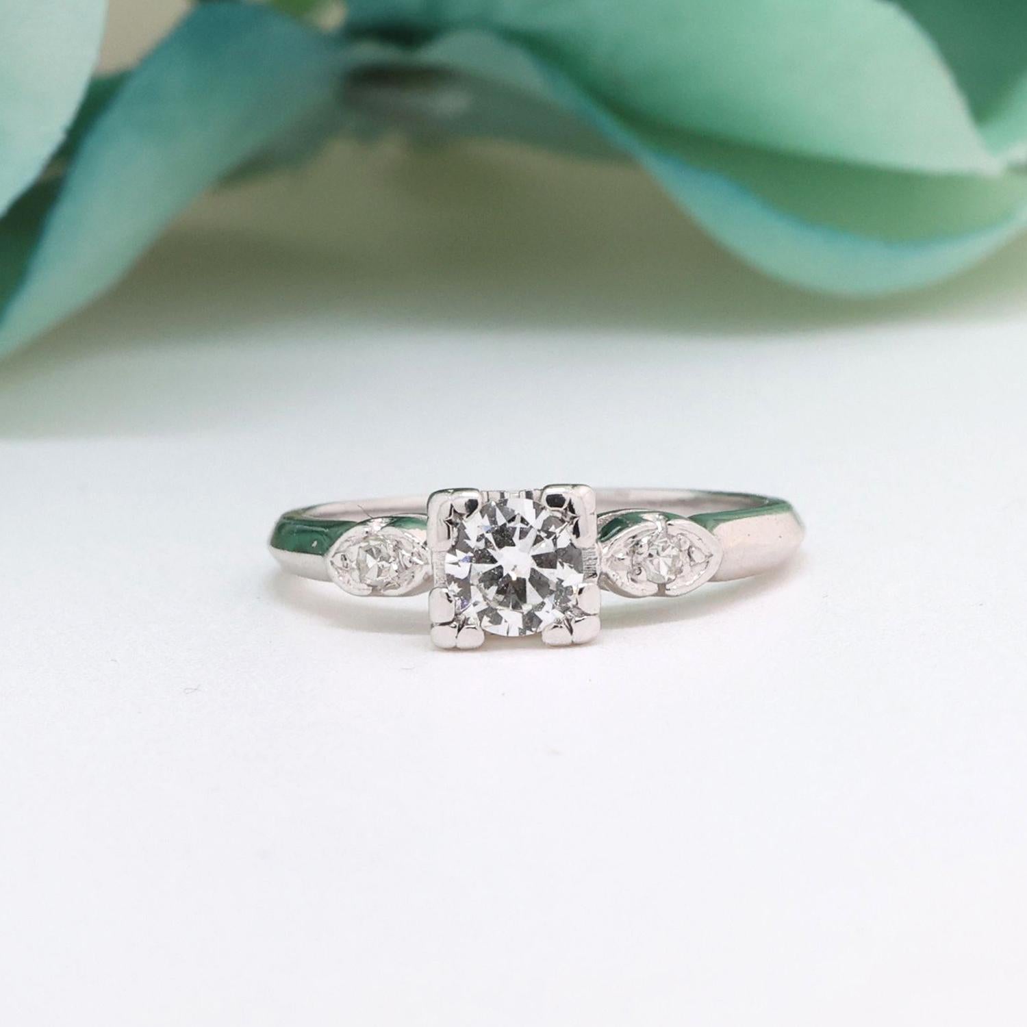 Vintage 0.48 TW Round Diamond Solitaire Engagement Ring Platinum Size 6.25