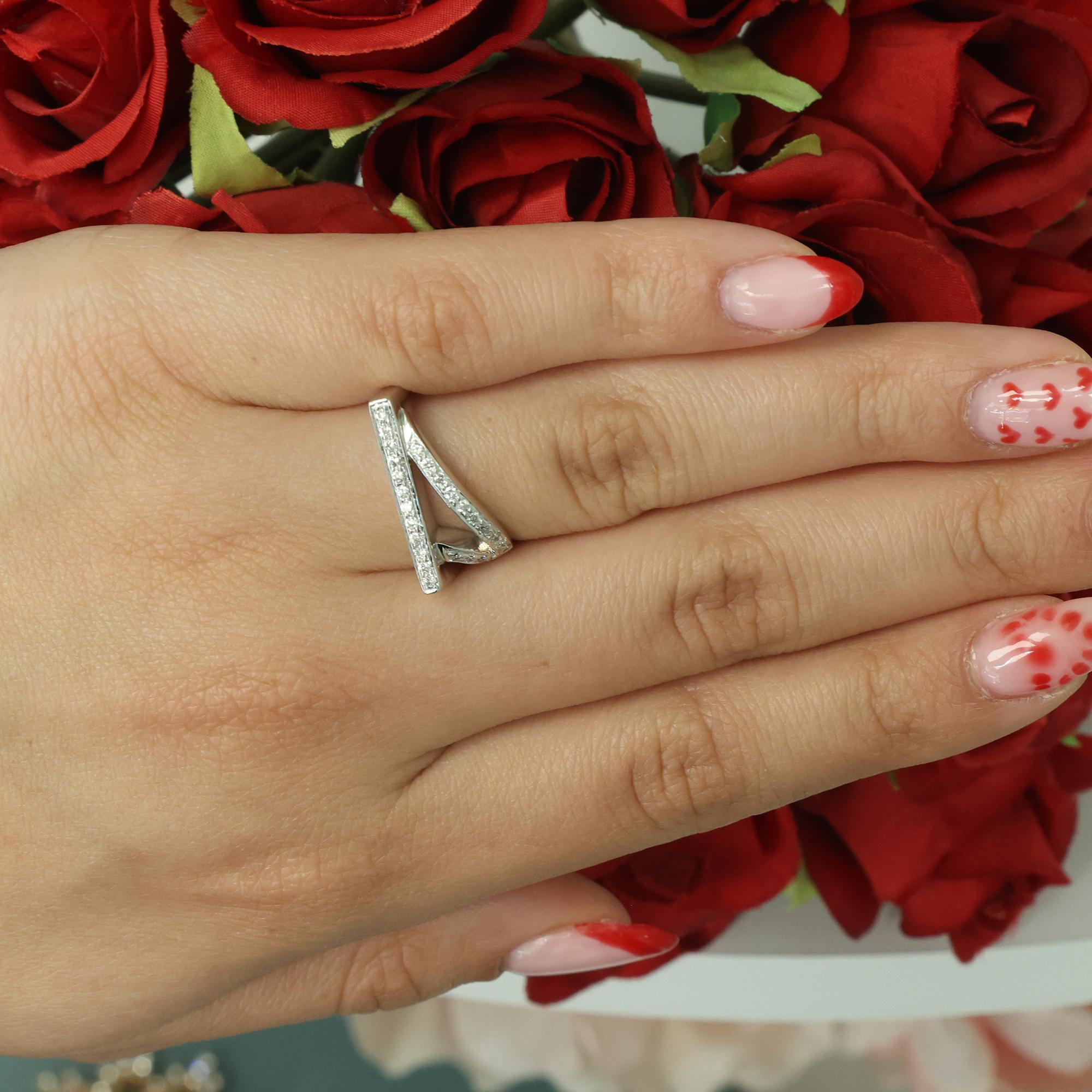 0.40 TW Diamond Contemporary Ring 18K White Gold Size 7 Estate