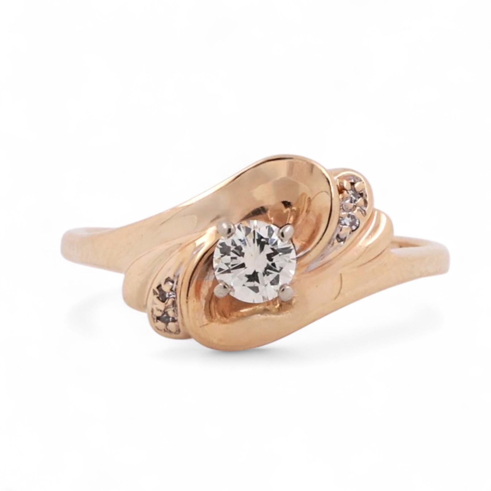 Solitaire Round Diamond Accent Swirl Ring 14K Yellow Gold 0.30 TW Size 7.75
