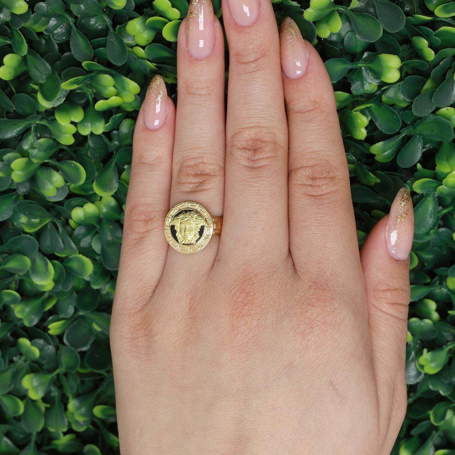 Black Onyx Greek Key Medusa Ring 18K Yellow Gold Size 6 Unisex Estate