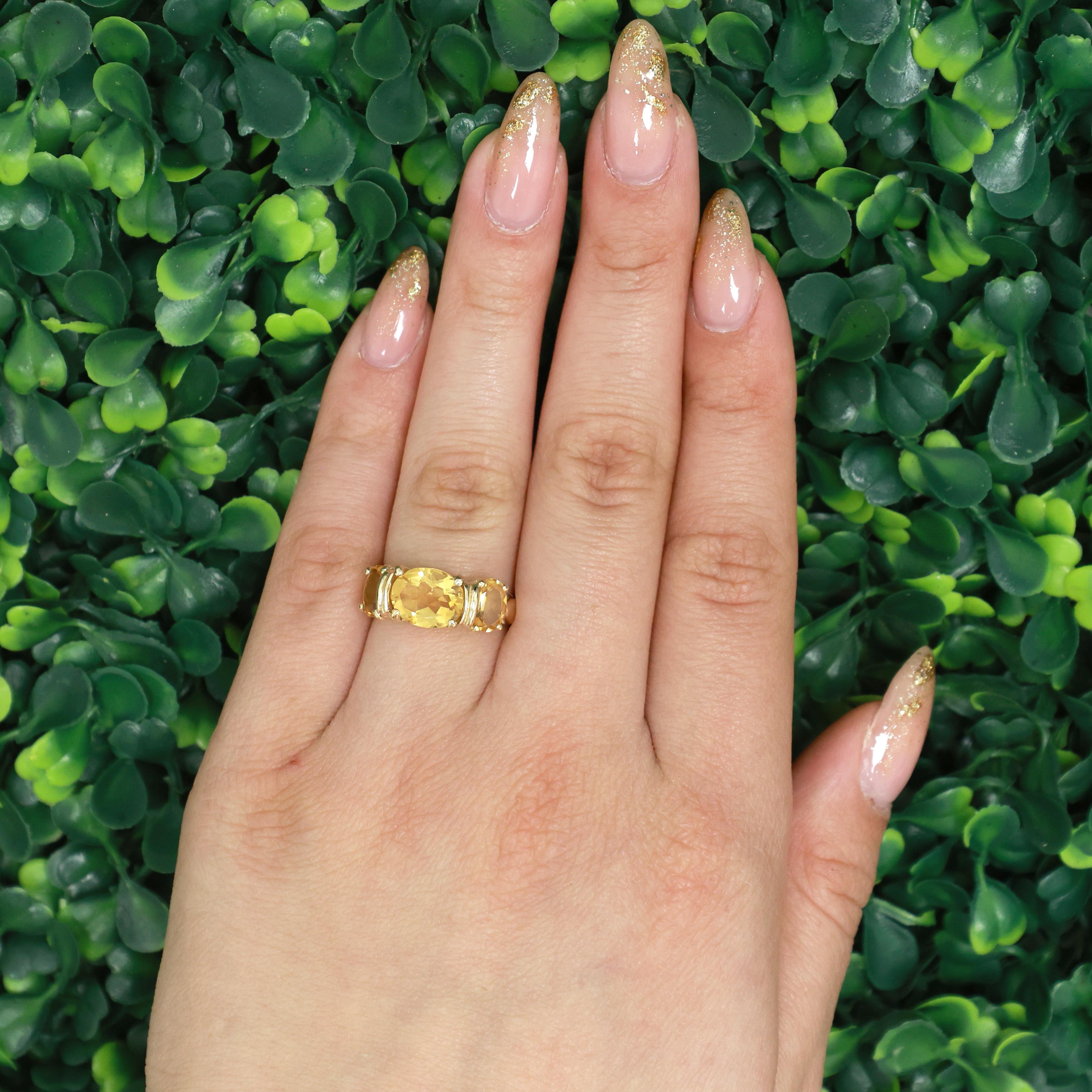 3-Stone Oval Citrine Cocktail Ring 10K Yellow Gold 3.84 CTW Size 7 Ladies