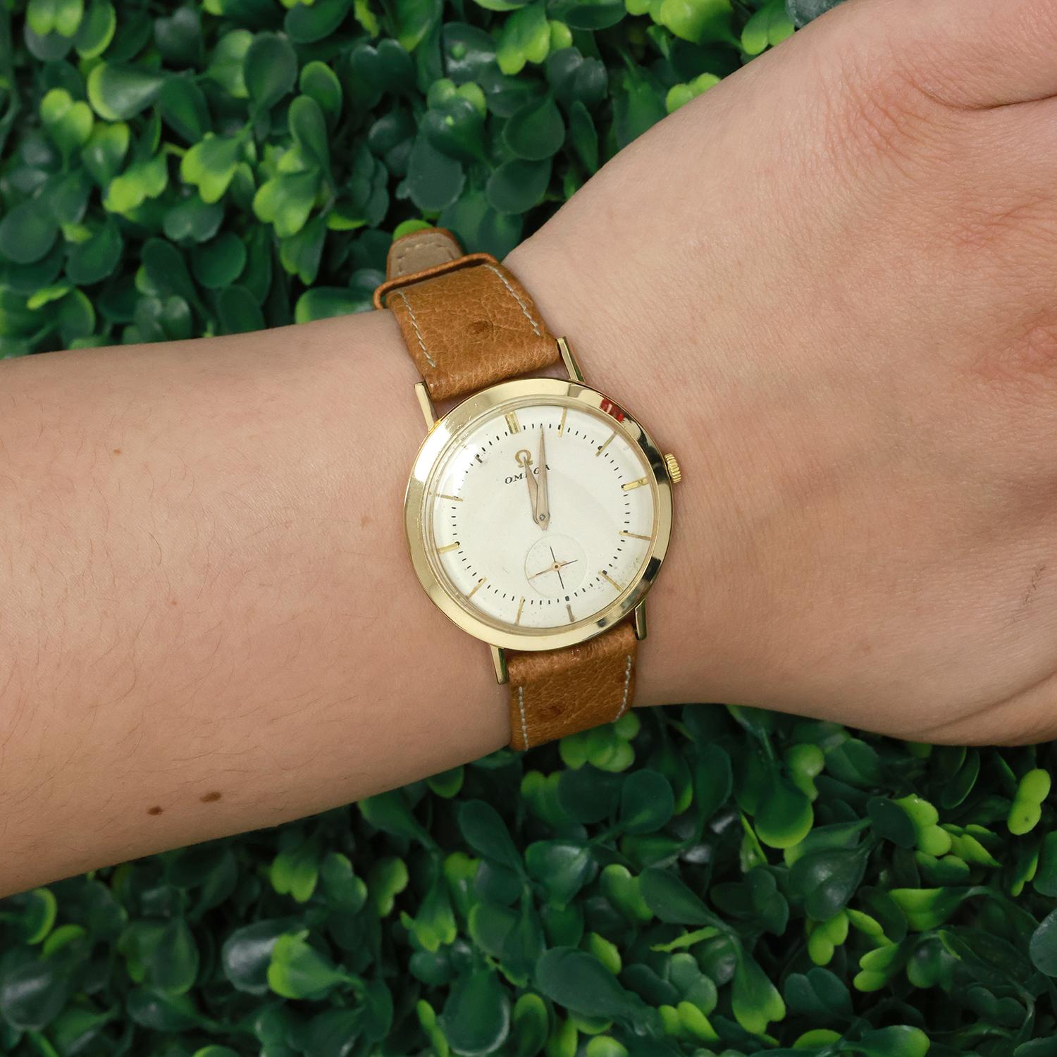 Vintage Omega Watch 18K Yellow Gold 35 mm Leather Band Mens Estate