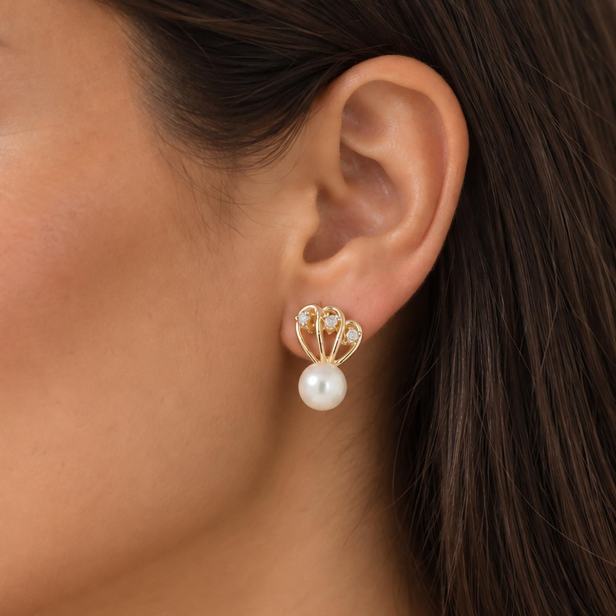 Akoya Pearl Diamond Stud Earrings 14K Yellow Gold 0.06 CTW 5.6 mm Estate