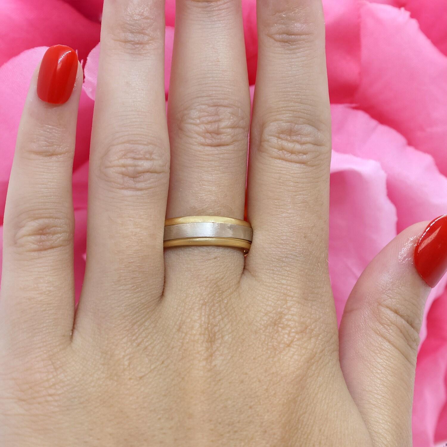 18K Gold Wedding Anniversary Band Ring Platinum Overlay Size 9