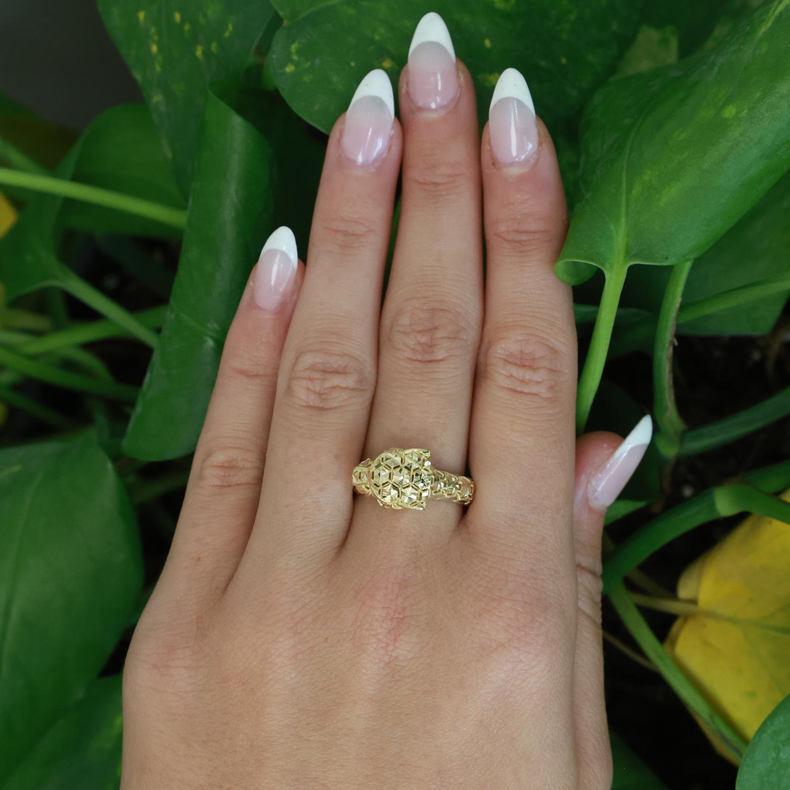 Vintage 14K Italy Yellow Gold Panther Ring Green Eyes Unisex Estate Size 7.25
