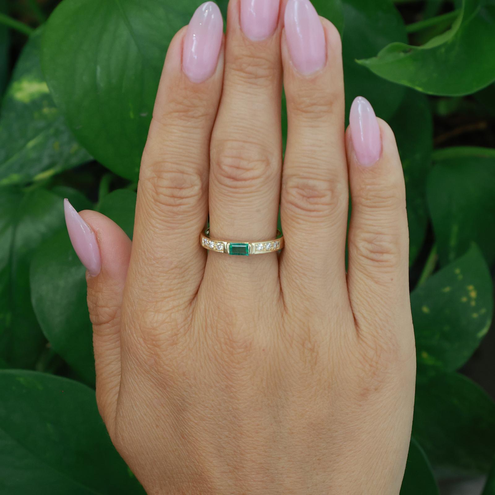 14K Yellow Gold Emerald Cut Emerald Diamond Band Ring 0.42CTW Size 9.25