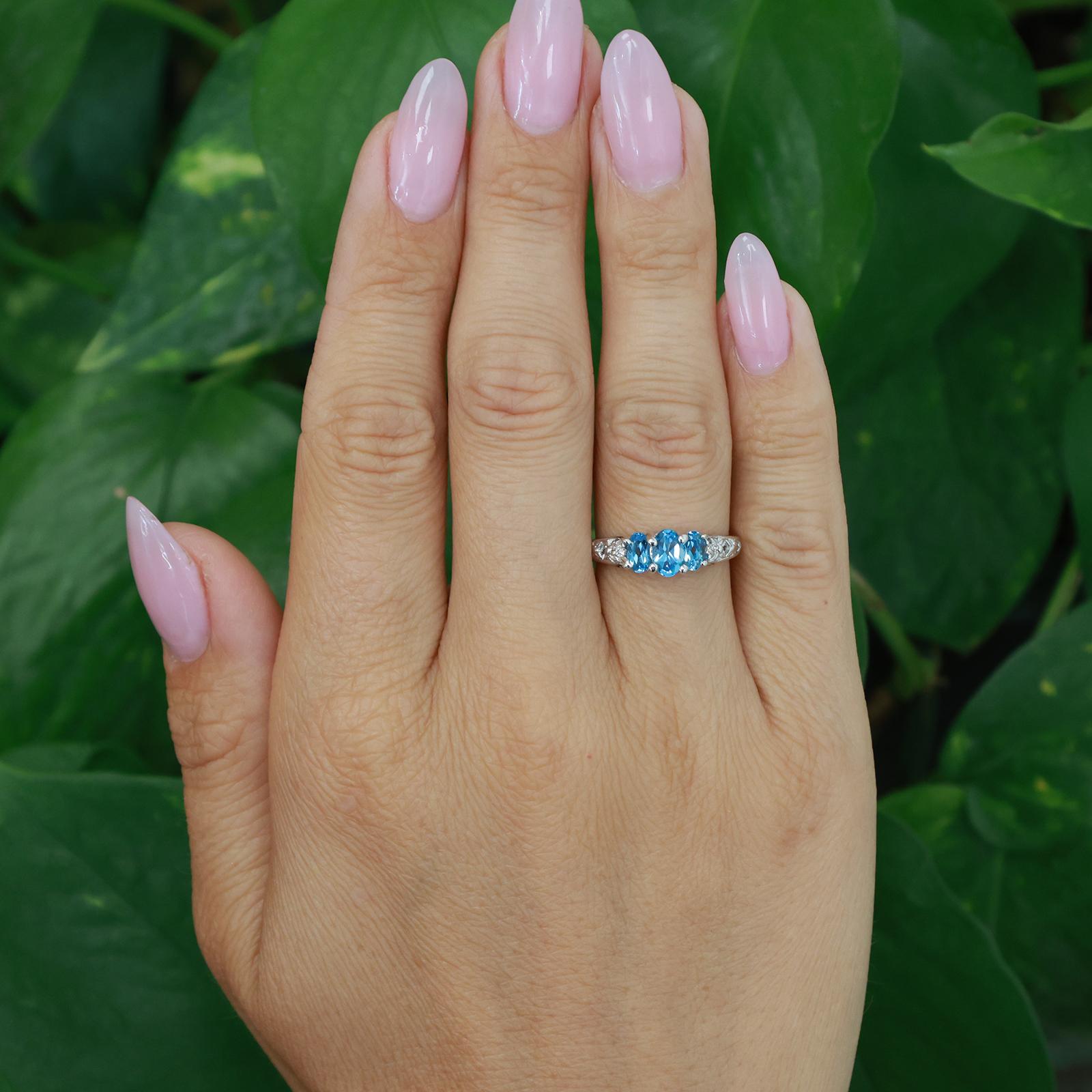 14K White Gold 3-Stone Blue Topaz Diamond Ring Oval Gemstones Size 6.5