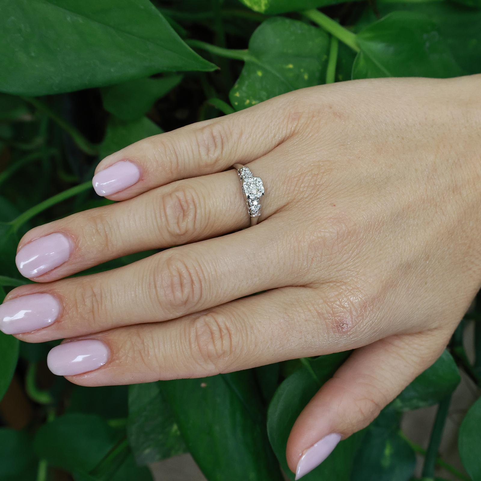 14K White Gold Diamond Vintage Engagement Ring 0.20CTW Round Brilliant Size 8.25