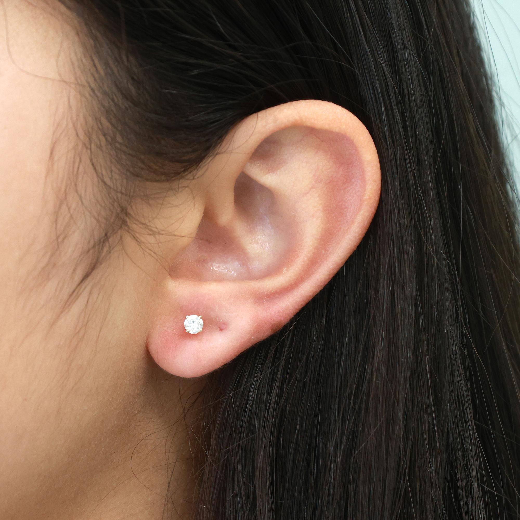 0.33 TW Round Diamond Stud Earrings 14K Yellow Gold 4-Prong Setting