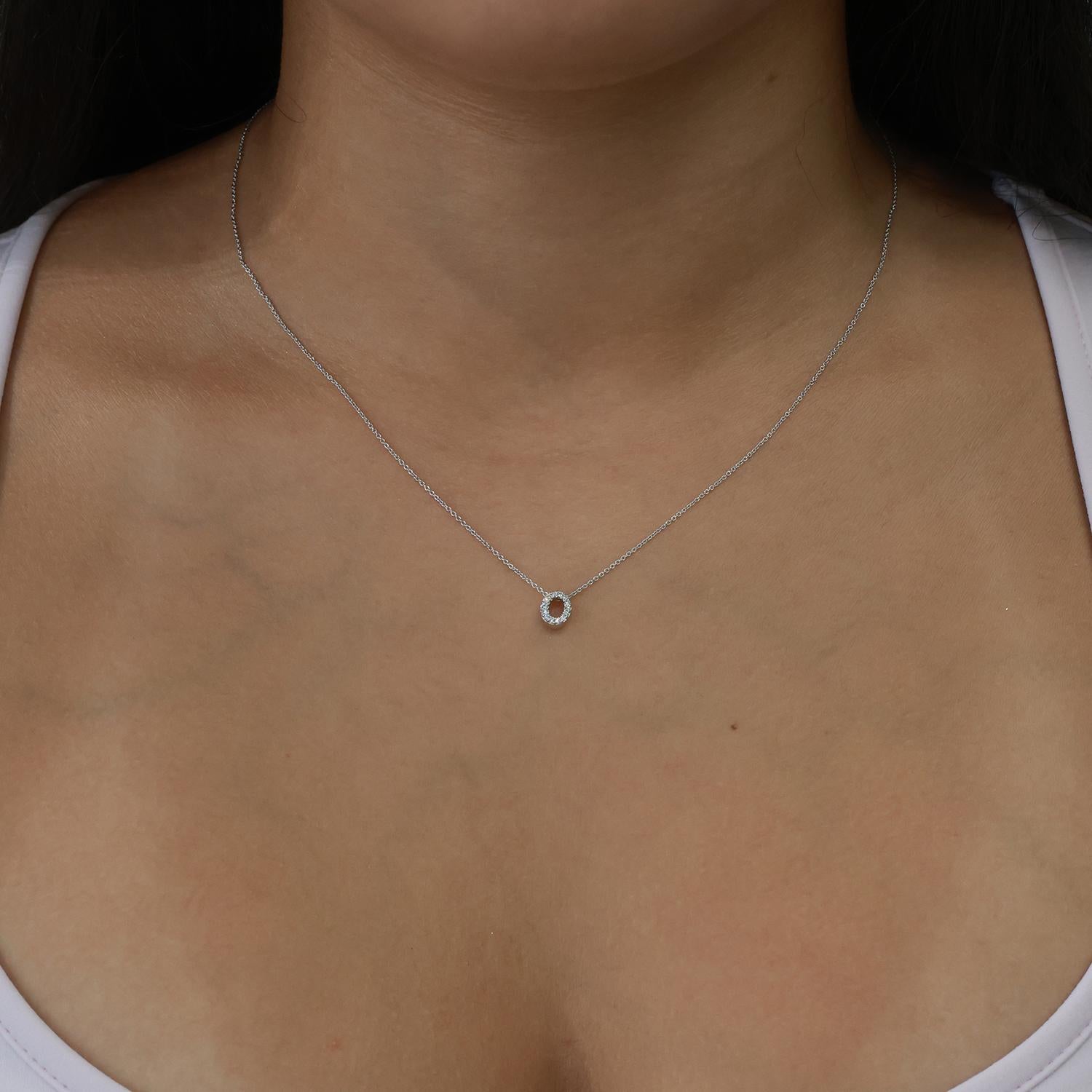 Roberto Coin Letter O Tiny Treasure Diamond Pendant Chain Necklace 18K Gold