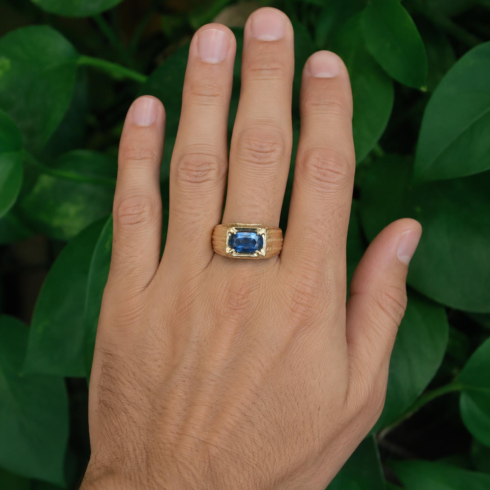 Estate Gold Men's Ring 2.40CT Oval Blue Sapphire Size 8.75 11.8g Vintage