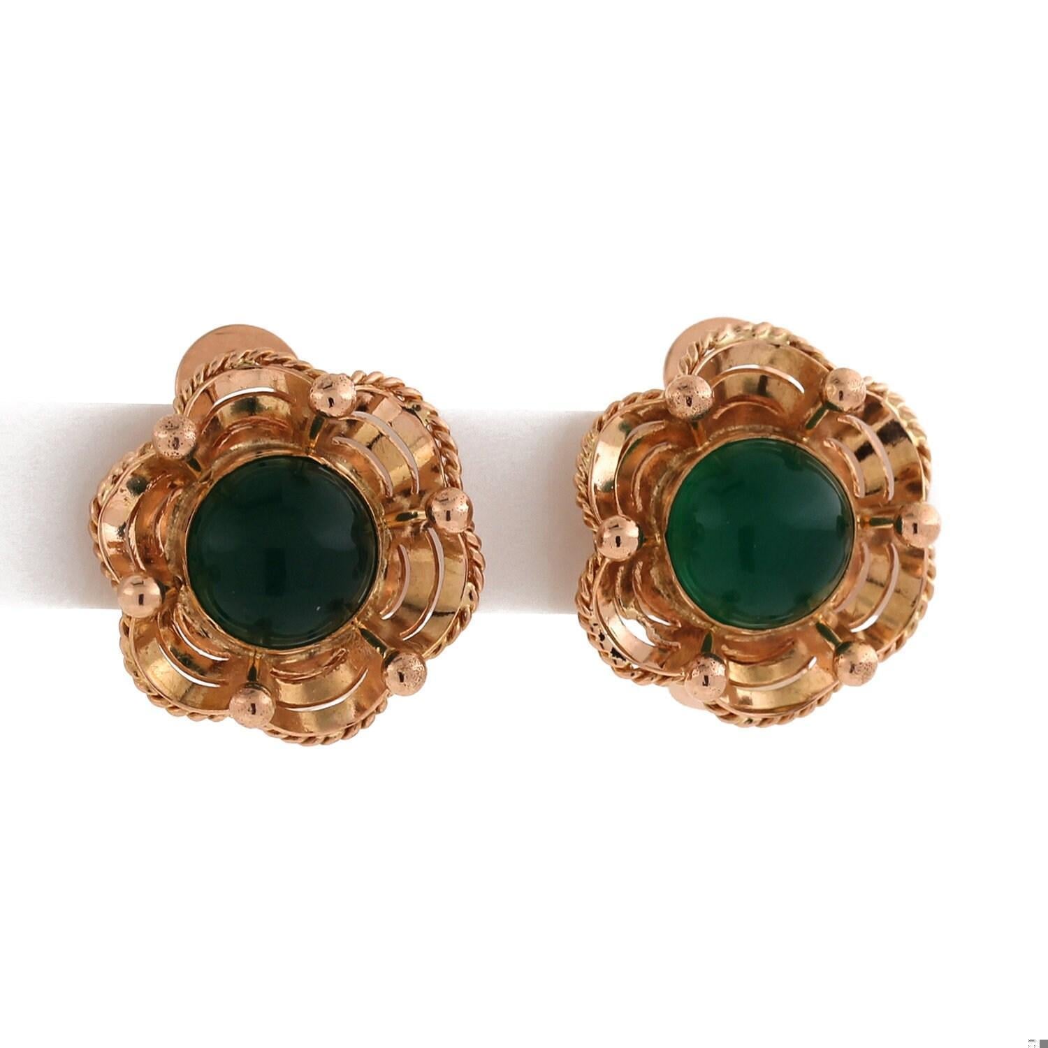 Vintage Green Onyx Cabochon Flower Clip On Earrings Yellow Gold Ladies Estate