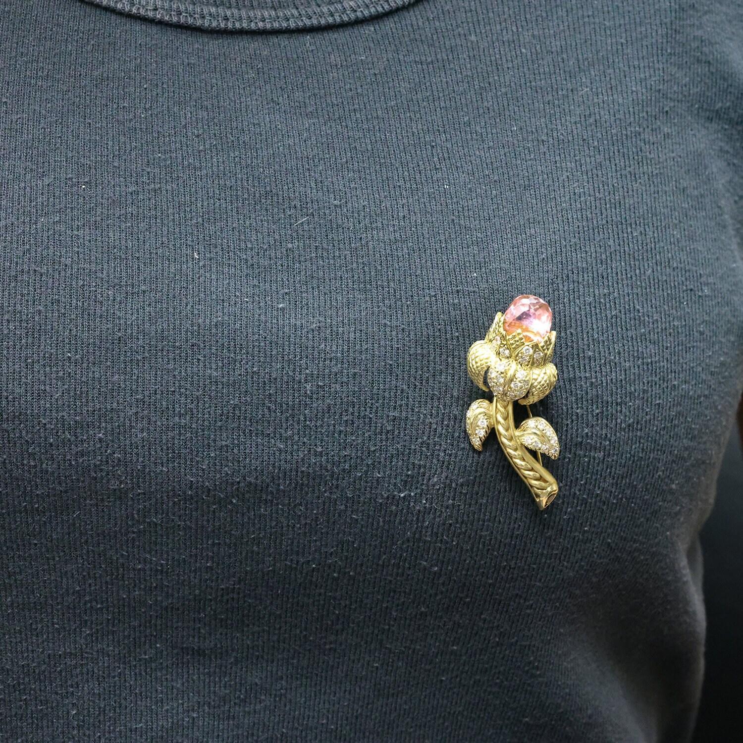 Judith Ripka 18K Yellow Gold Flower Brooch Diamonds & Gemstone 1.90"