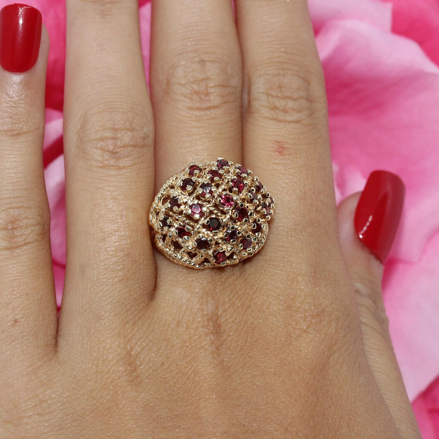 Vintage Garnet Dome Ring 14K Yellow Gold Size 7.75 Ladies Estate