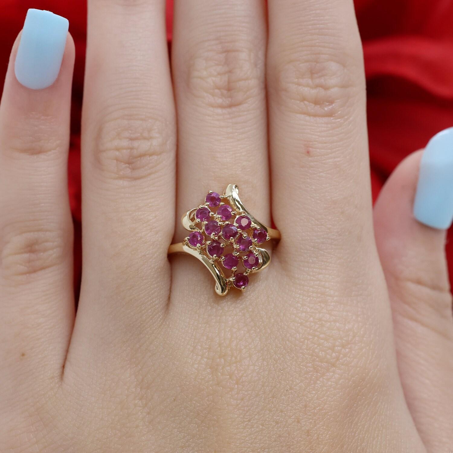 Vintage Ruby Cascade Ring 10K Yellow Gold 0.91 CTW Size 7 Ladies Estate