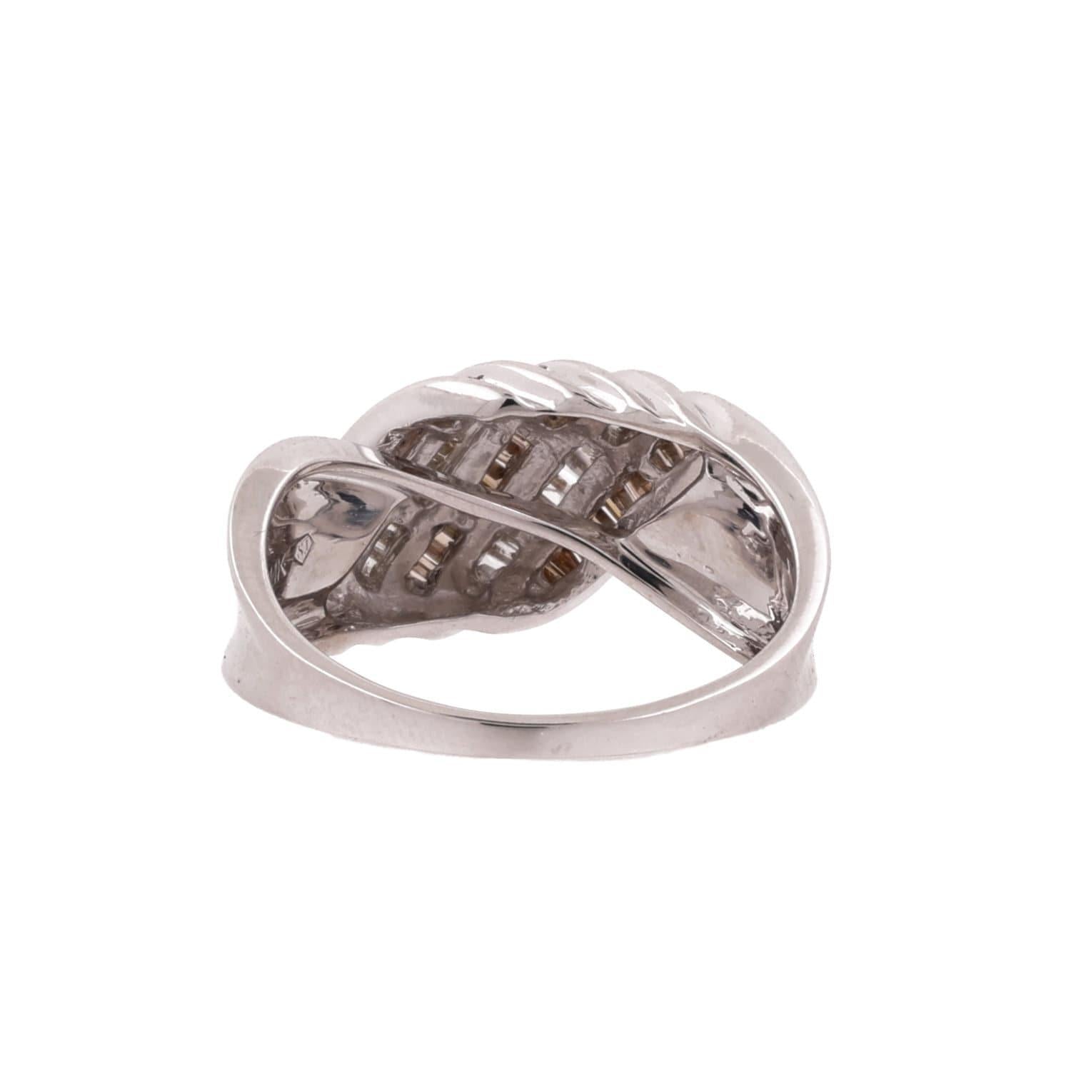 14K White Gold 1.00CTW White & Champagne Baguette Diamond Swirl Ring Size 7.25
