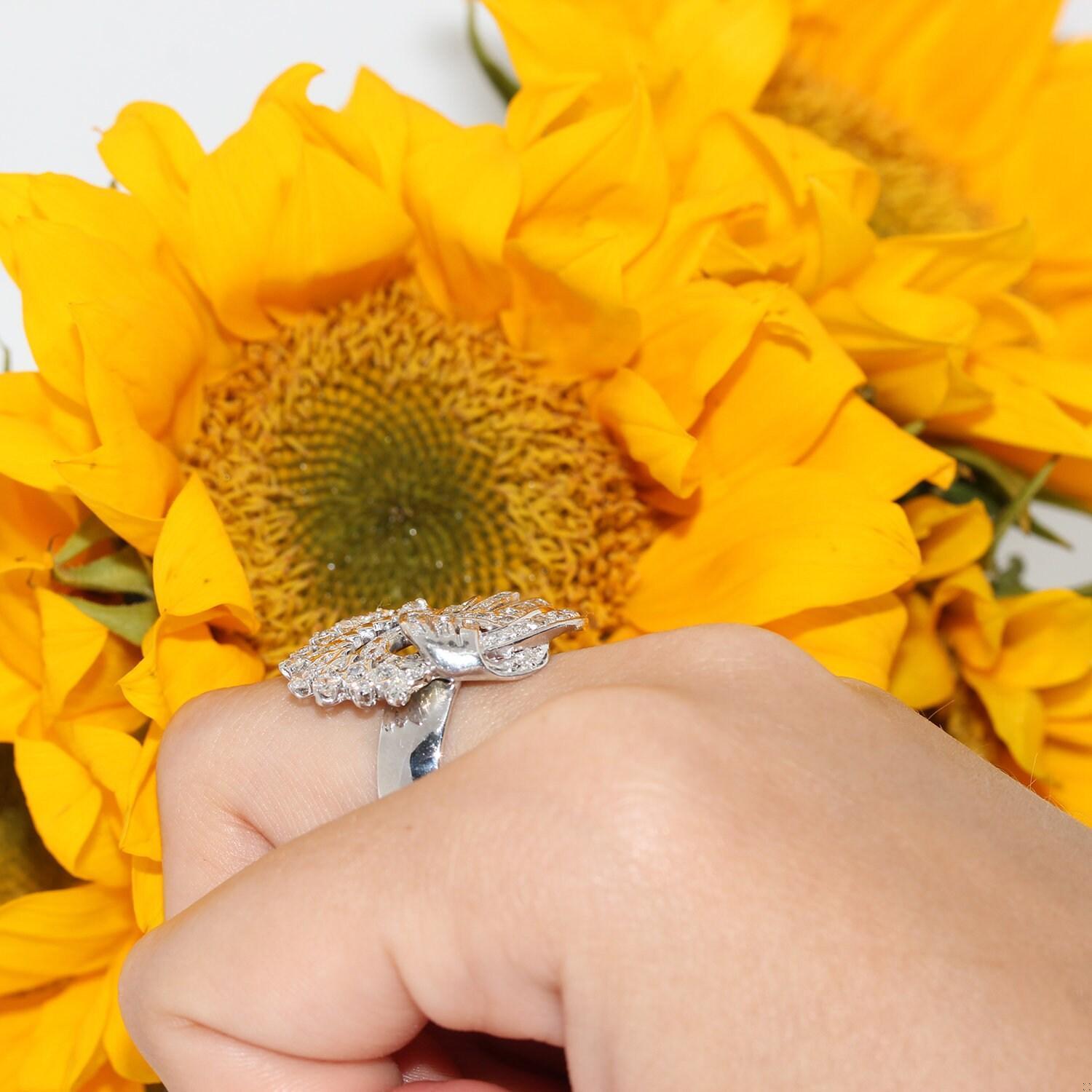 1.00 TW Diamond Ribbon Statement Ring 14K White Gold Floral Swirl Size 7