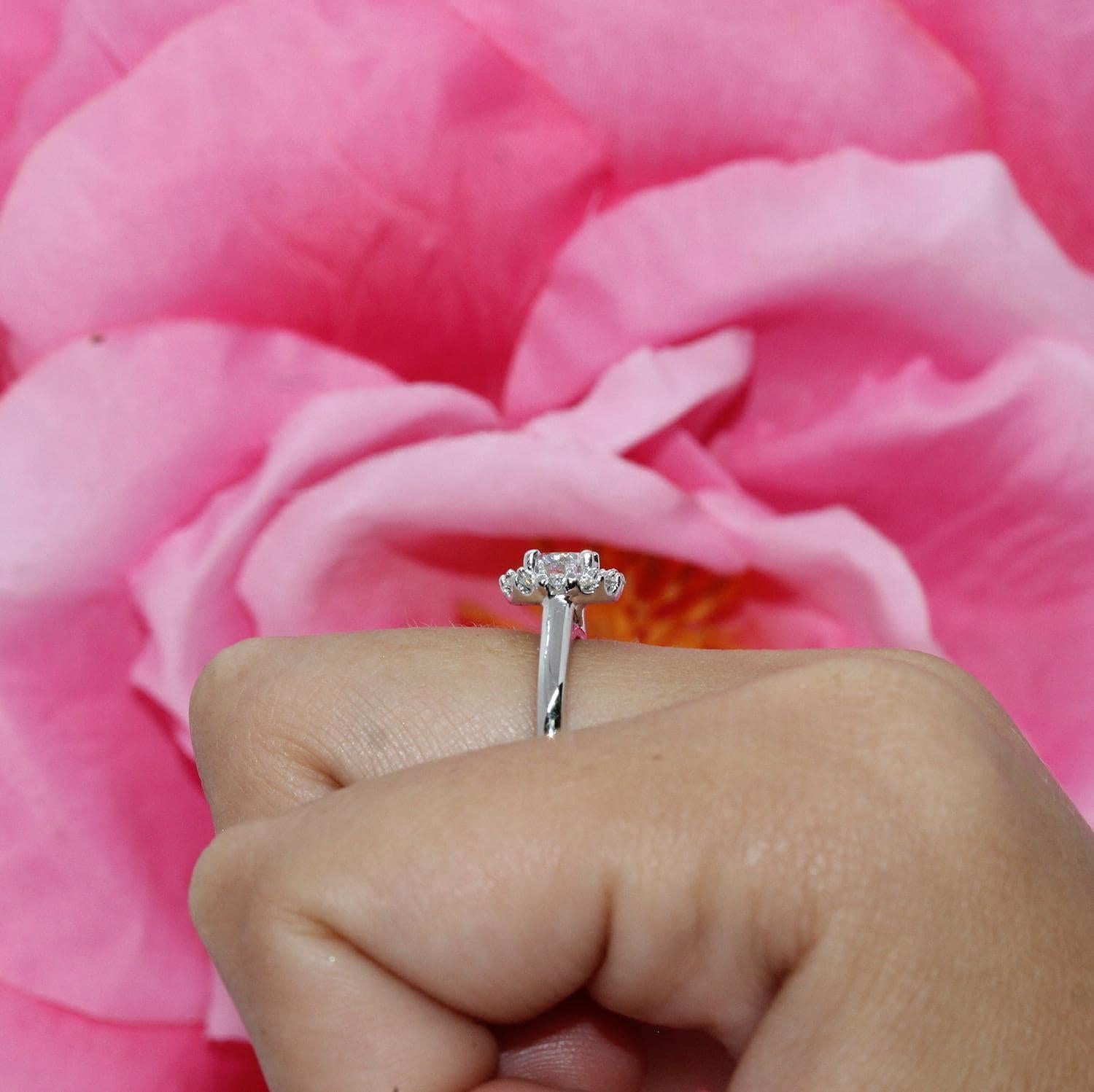 1.00 TW Halo Diamond Engagement Ring 14K White Gold Size 5.25