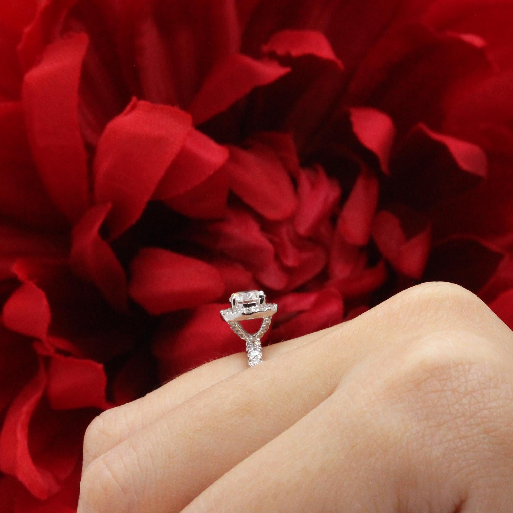 1.25 TW Halo Diamond Engagement Ring 14K White Gold Size 5 Ladies