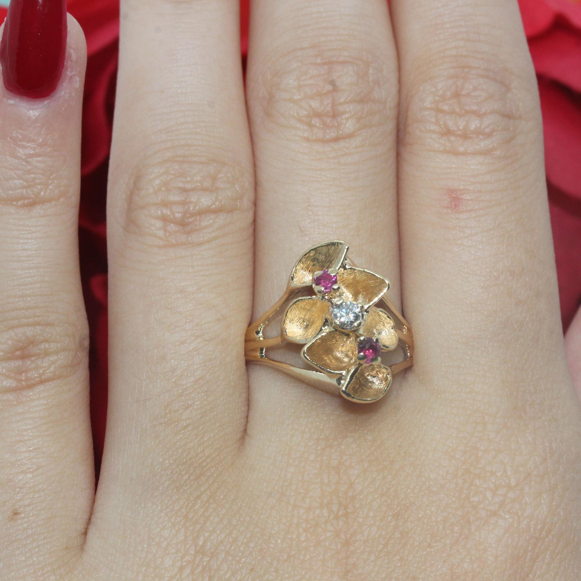 Vintage Floral Leaf Pink Topaz Diamond Ring 14K Brushed Yellow Gold Size 7.25