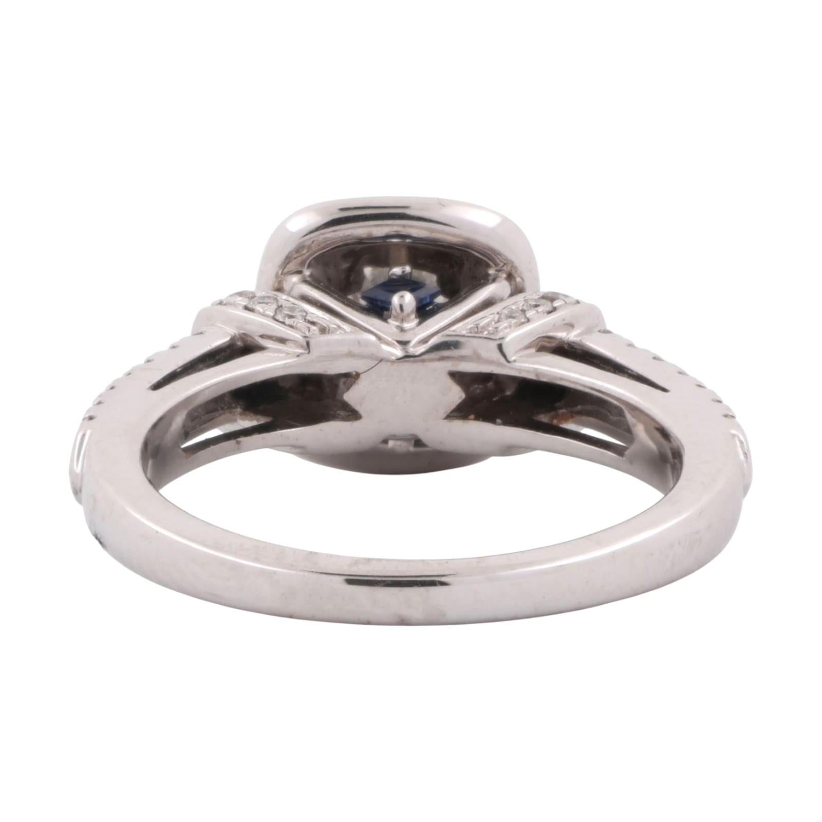 Vera Wang 0.90 TW Solitaire Halo Diamond Engagement Ring 14K White Gold SZ 4.25