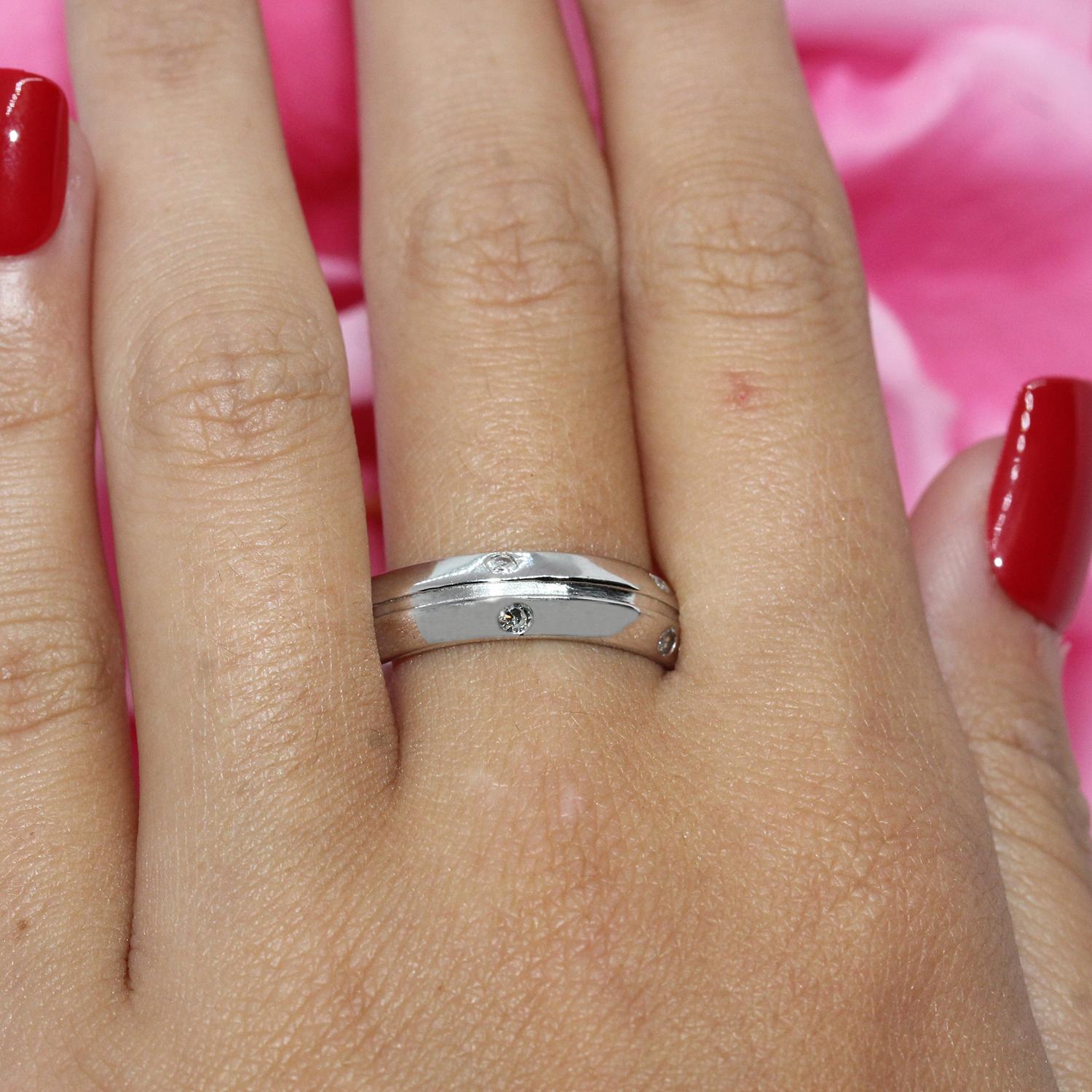 14K White Gold Gypsy Flush Set Diamond Band Ring 0.30CTW Size 11 Estate