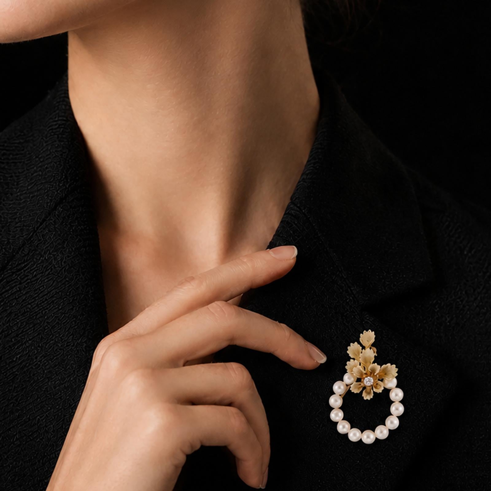 Yellow Gold Akoya Pearl Diamond Floral Leaf Wreath Brooch Pin