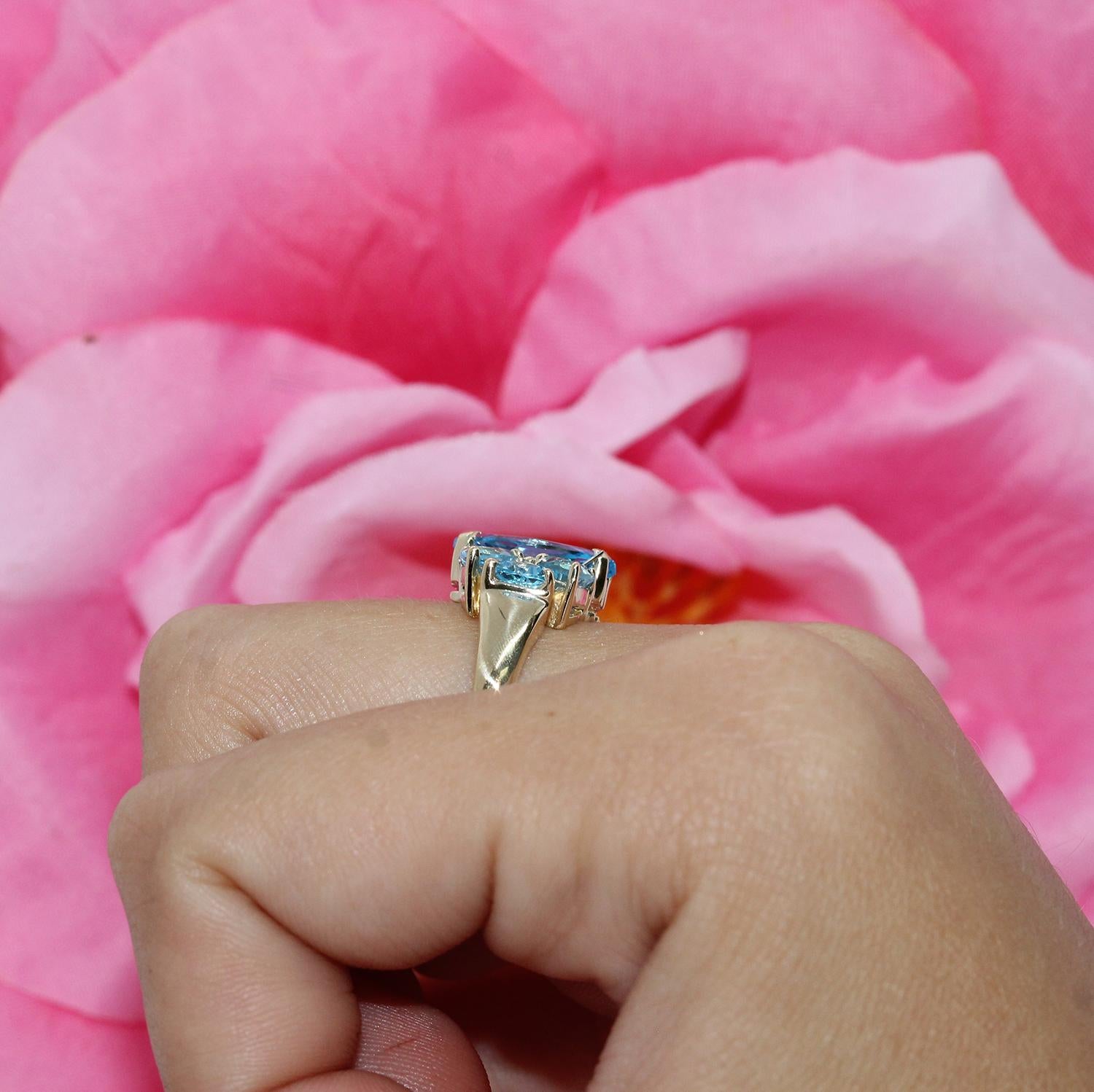 14K Yellow Gold 3.83CTW Blue Topaz Marquise & Trillion Cut Cocktail Ring Sz 6.5