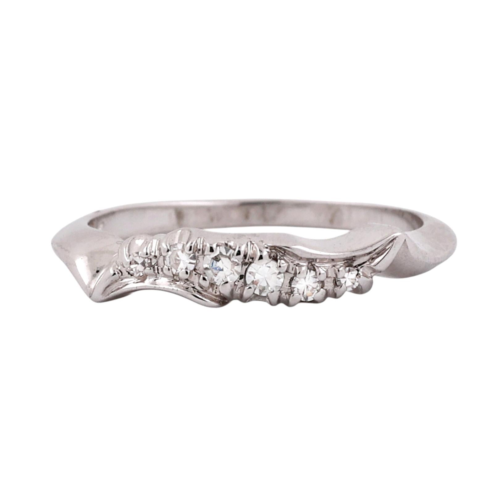 14K White Gold 0.12 CTW Natural Diamond Curved Contour Wedding Band Ring Sz 6.25