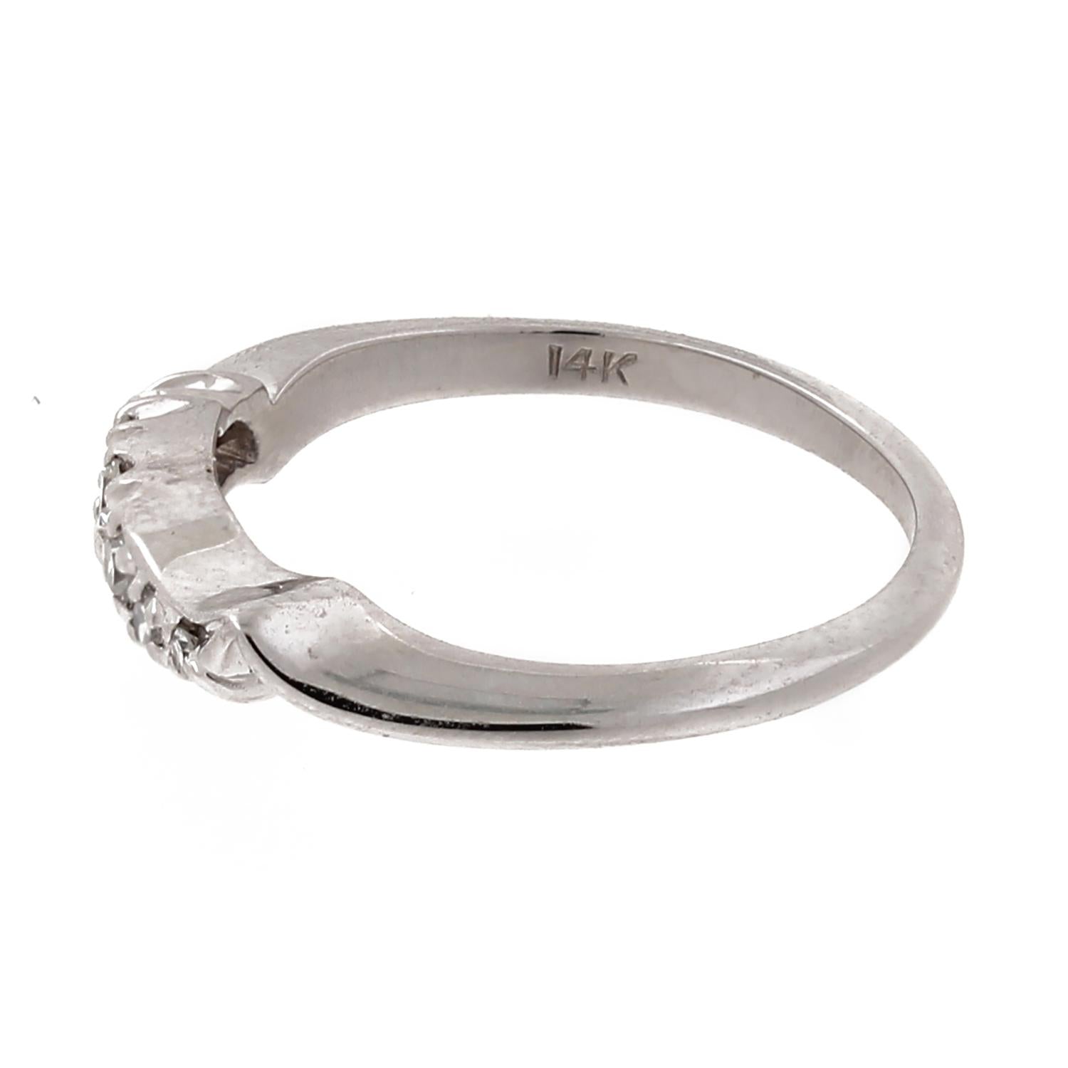 14K White Gold 0.12 CTW Natural Diamond Curved Contour Wedding Band Ring Sz 6.25