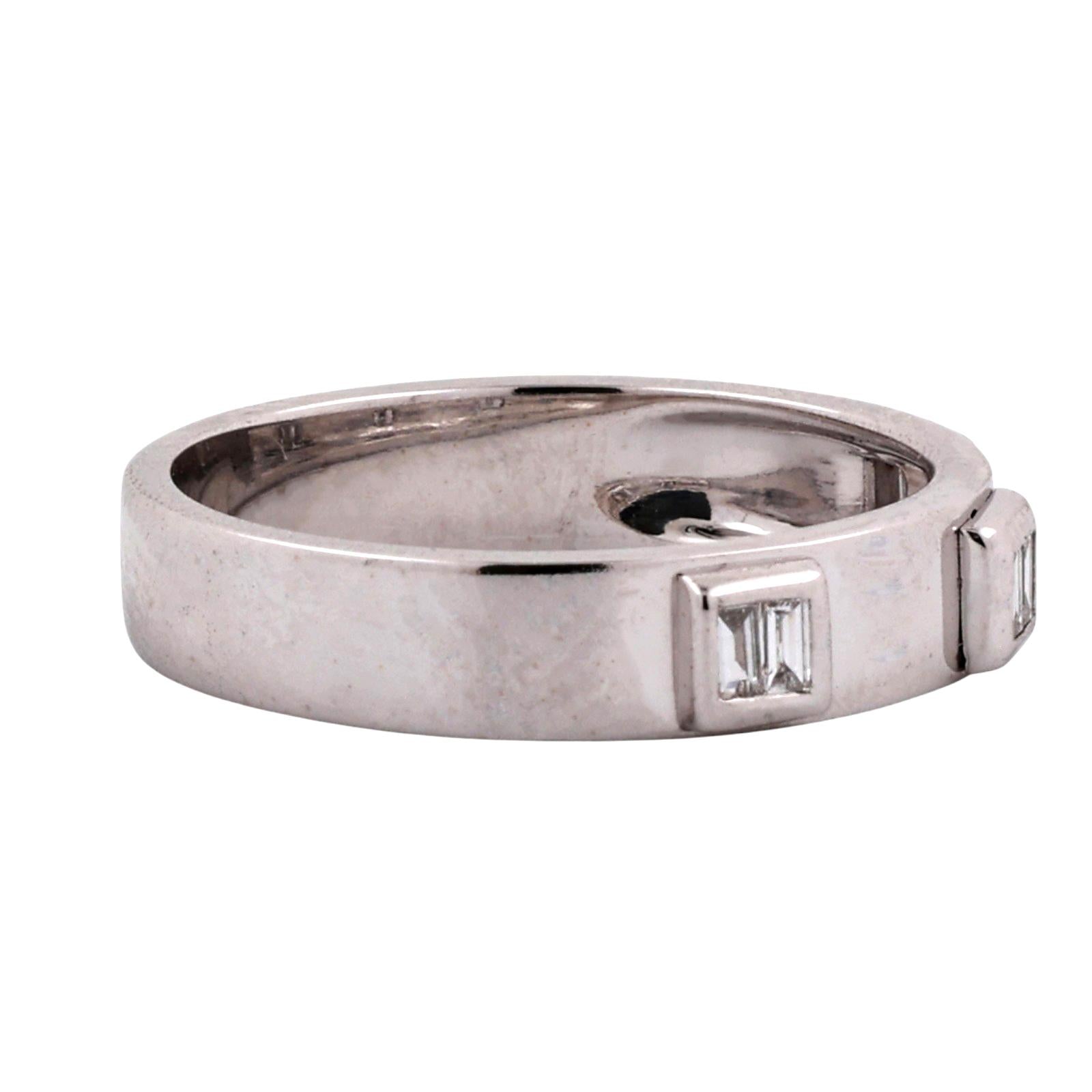 14K White Gold 0.12CTW Natural Baguette Diamond Wedding Band Ring Size 7.25 Esta