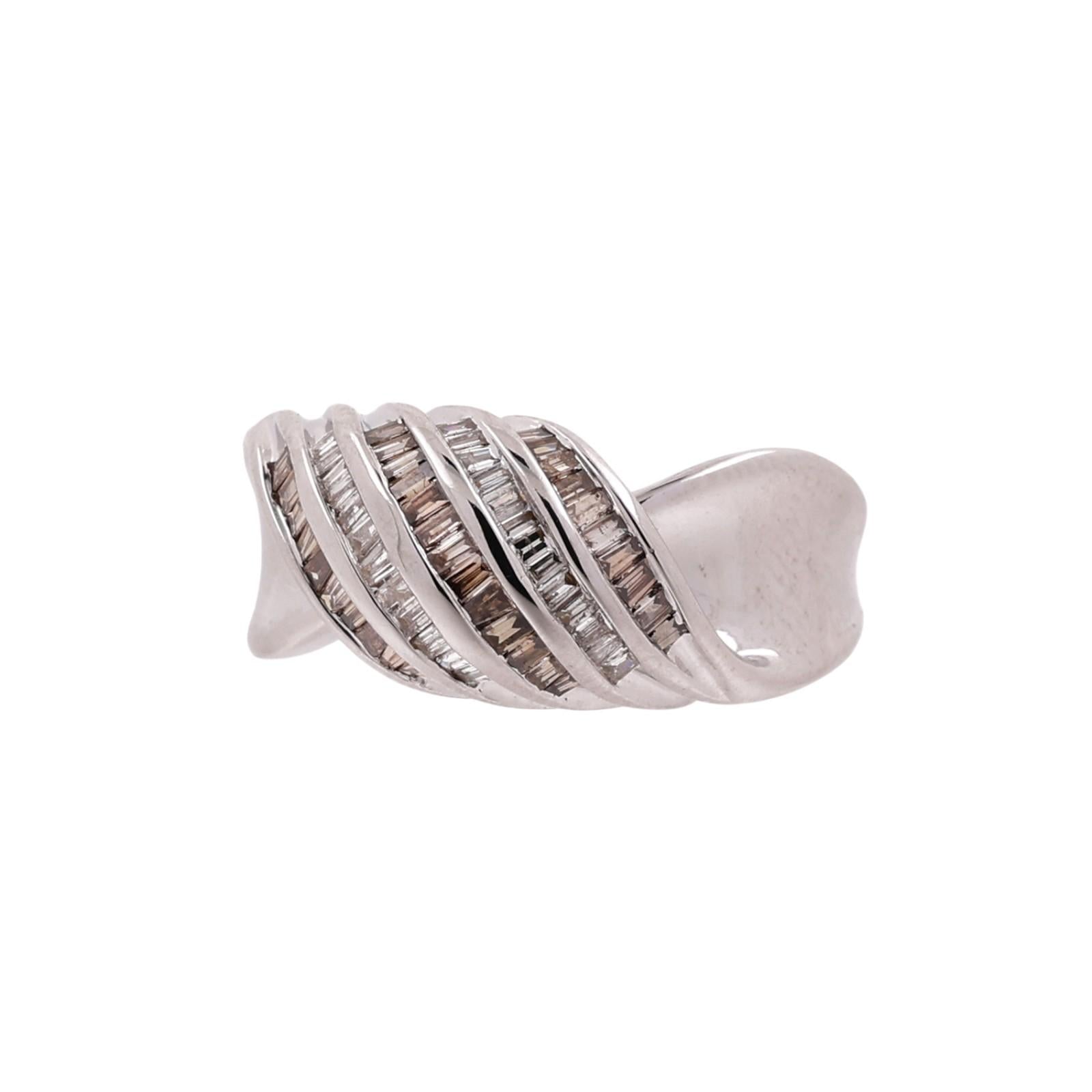 14K White Gold 1.00CTW White & Champagne Baguette Diamond Swirl Ring Size 7.25
