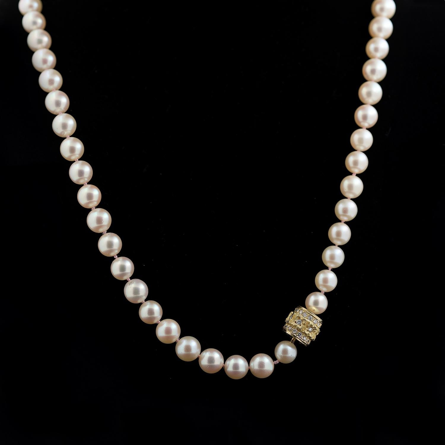 Vintage Estate Freshwater Pearl Necklace 18K Yellow Gold Diamond Clasp 36"