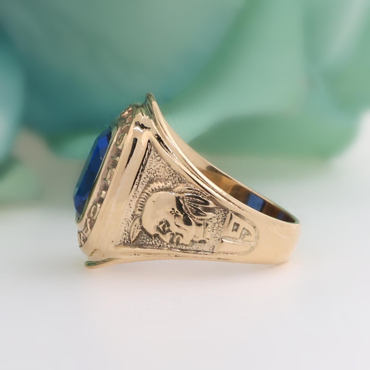 Canarsie High School Class Ring 1968 10K Yellow Gold Blue Spinel Size 6.5