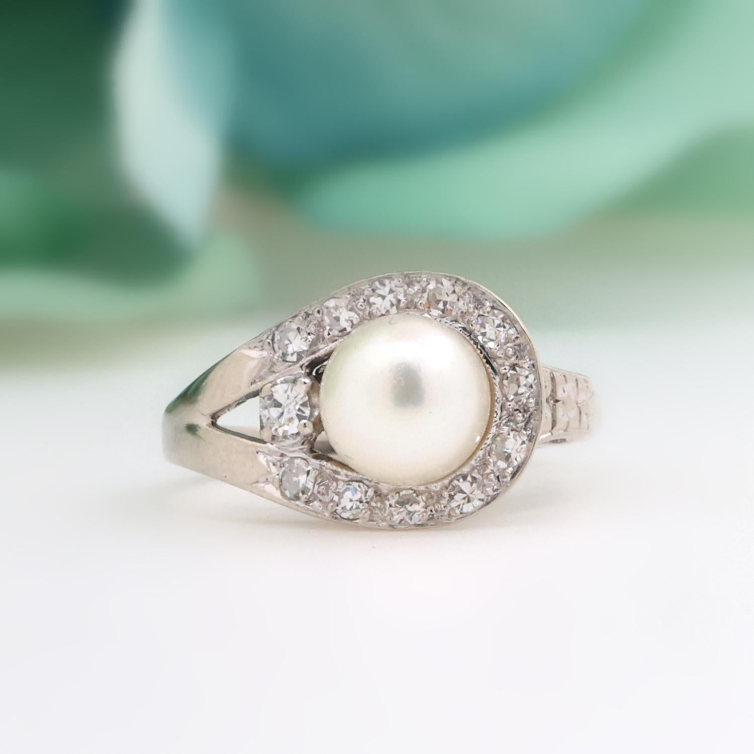 Vintage 14k white gold pearl good and diamond ring sz 5