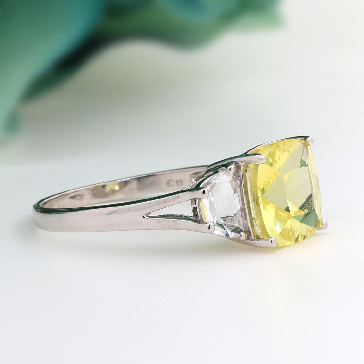 Cushion Cut Yellow White Topaz Cocktail Ring 10K White Gold Size 11.5 Ladies