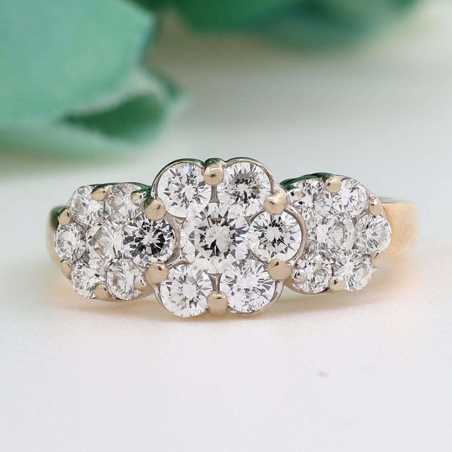 1.50 TW Cluster Halo Diamond Flower Ring 14K Gold Size 7.25 Ladies Estate