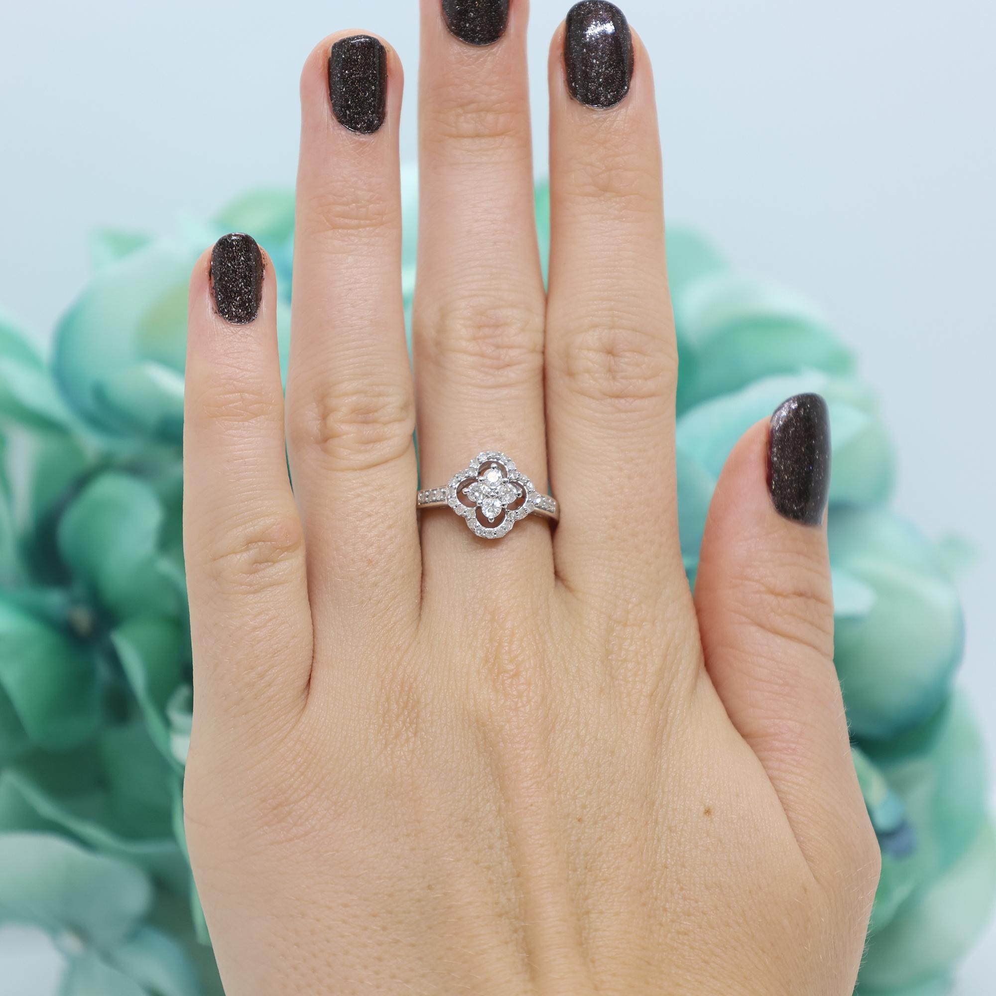 Floral Diamond Cluster Ring 10K White Gold 0.50 TW Size 7 Ladies Estate