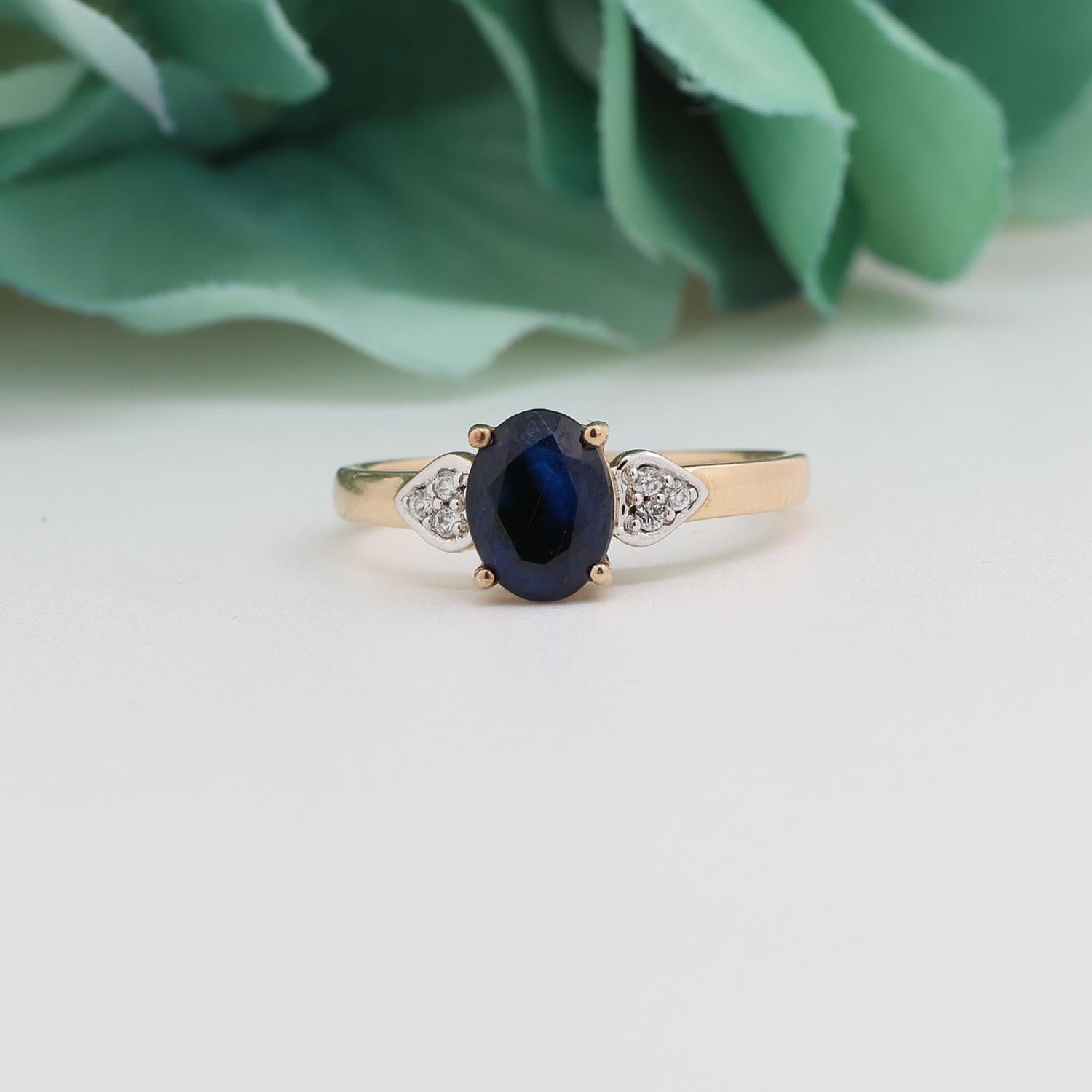 Oval Blue Sapphire Solitaire Ring Topaz Accents 10K Yellow Gold 1.65TW Size 7.25