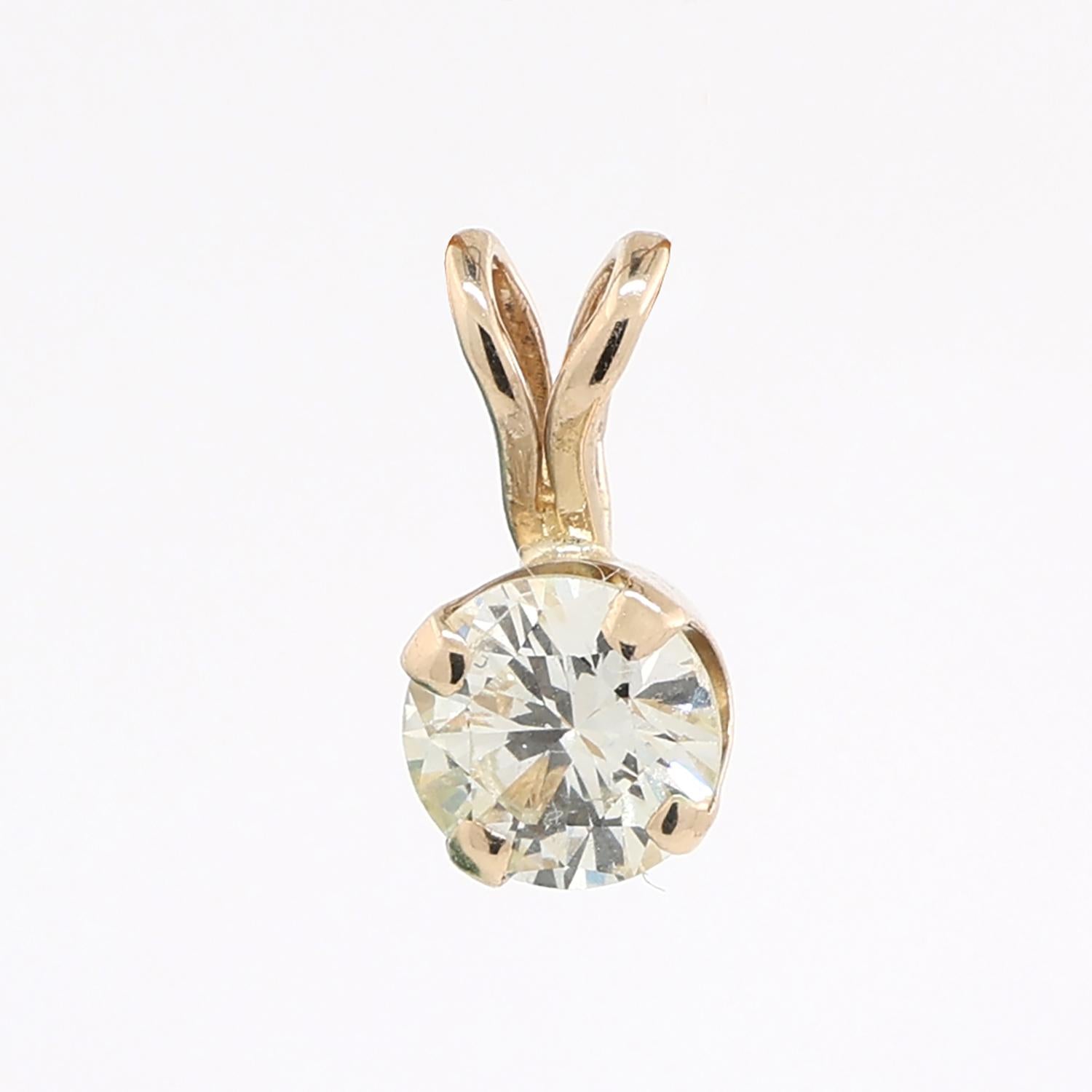 0.70 CT Solitaire Round Diamond Pendant 14K Yellow Gold 4-Prong Basket Setting