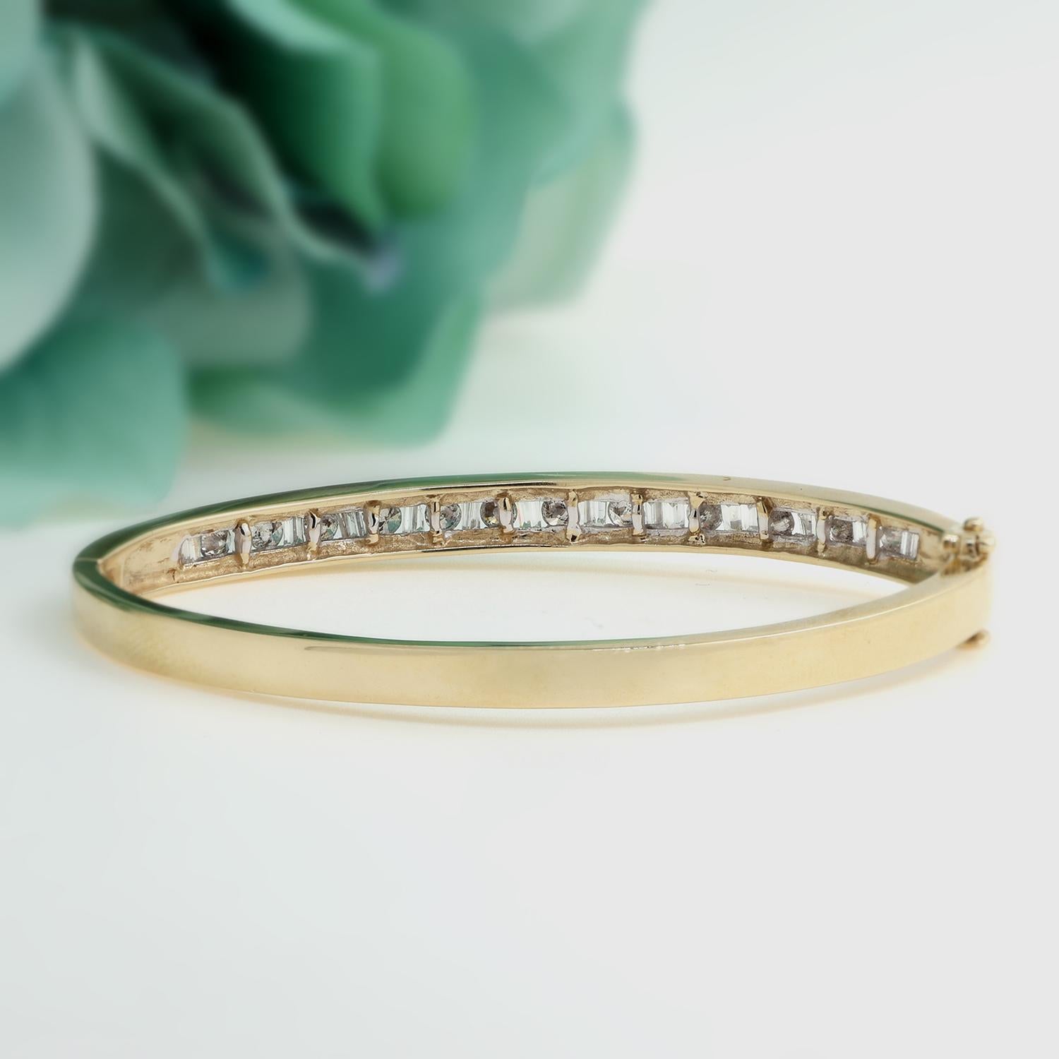 Diamond Bangle Bracelet 10K Gold 1.62 TW Round & Baguette Diamonds 6.75" Estate