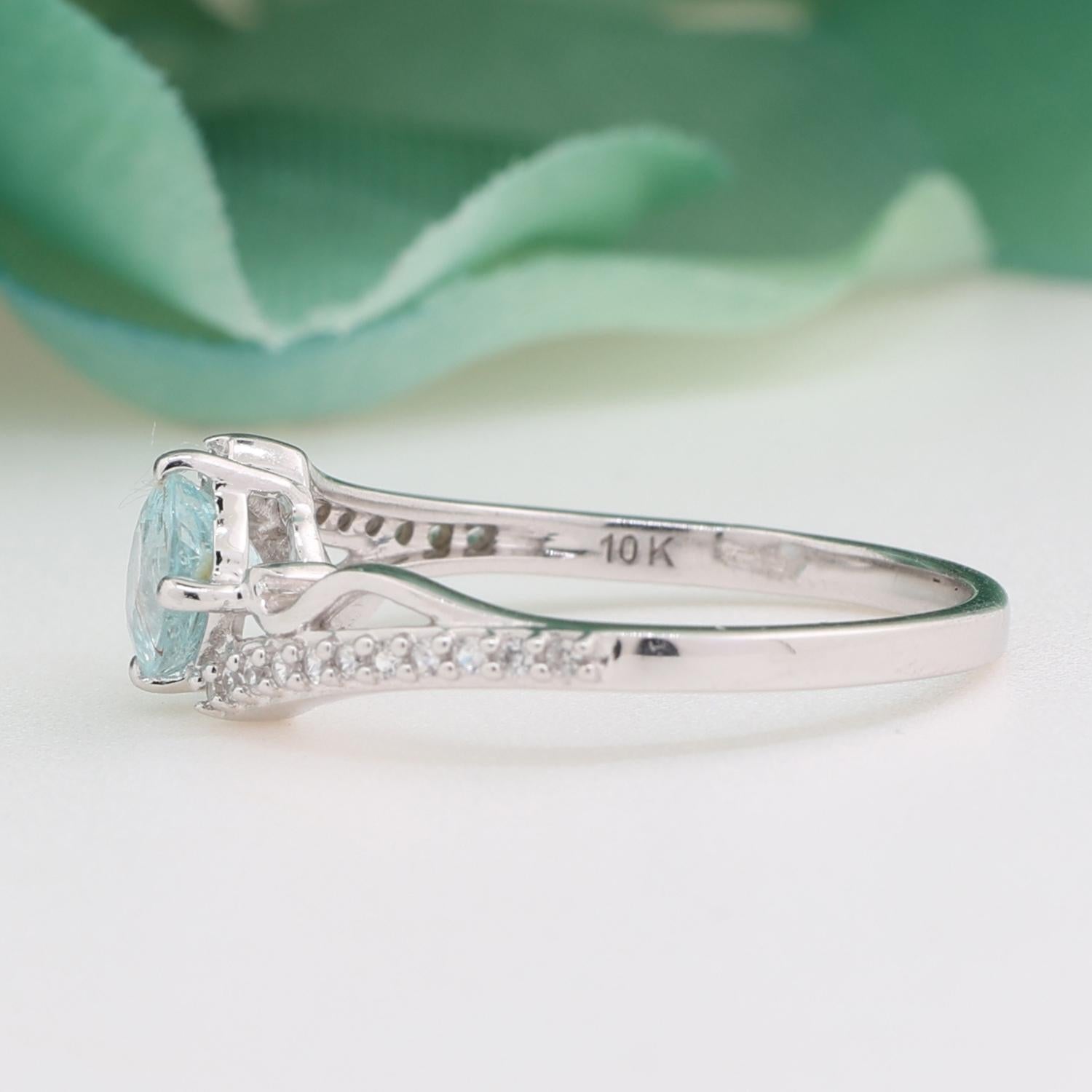 Oval Aquamarine Topaz Cocktail Ring 10K White Gold 0.65 CTW Size 7.25