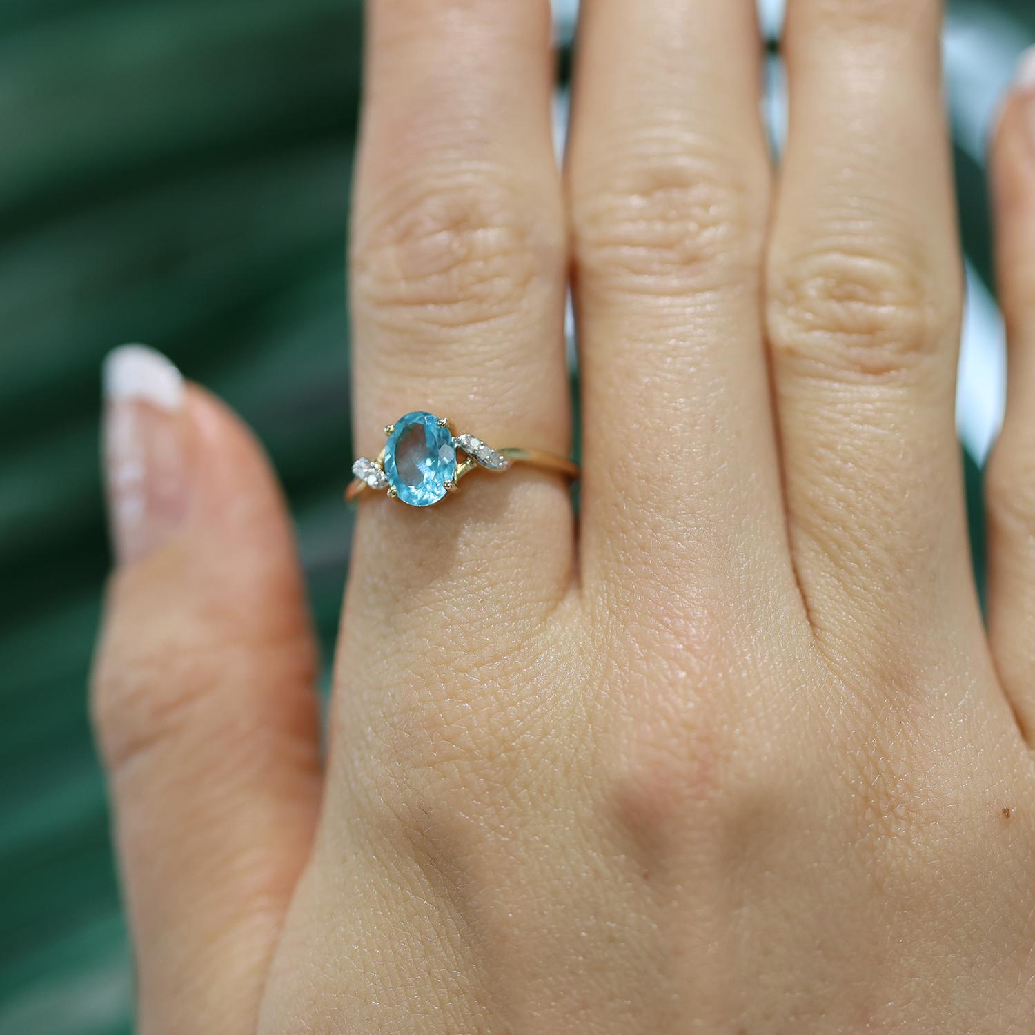 Blue Apatite Diamond Accent Cocktail Ring 10K Gold 1.24 CTW  Ladies Size 7.25