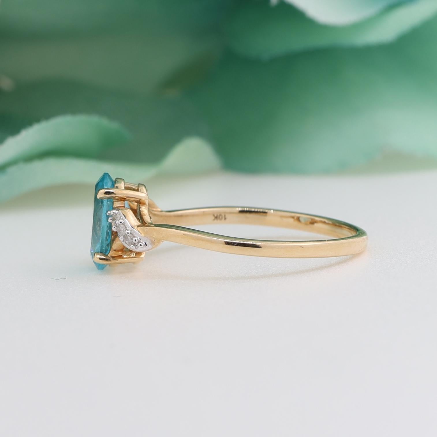 Blue Apatite Diamond Accent Cocktail Ring 10K Gold 1.24 CTW  Ladies Size 7.25