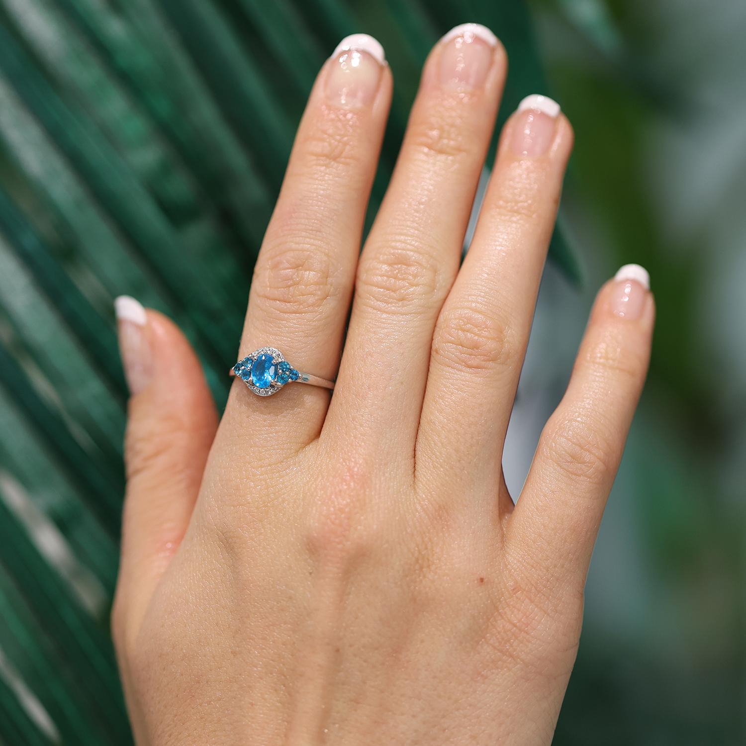 Neon Blue Apatite Topaz Cocktail Ring 10K White Gold 1.30 CTW Ladies Size 7.25