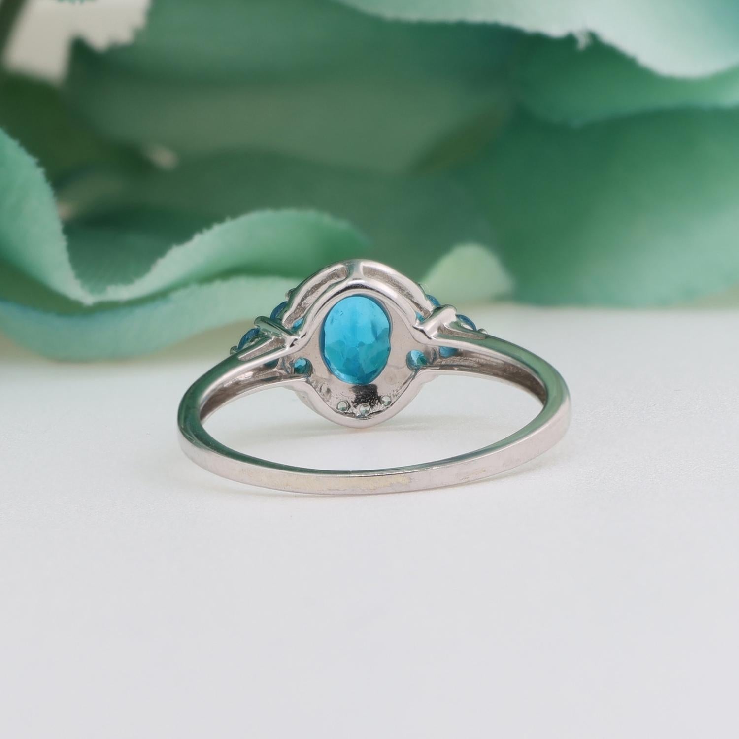 Neon Blue Apatite Topaz Cocktail Ring 10K White Gold 1.30 CTW Ladies Size 7.25