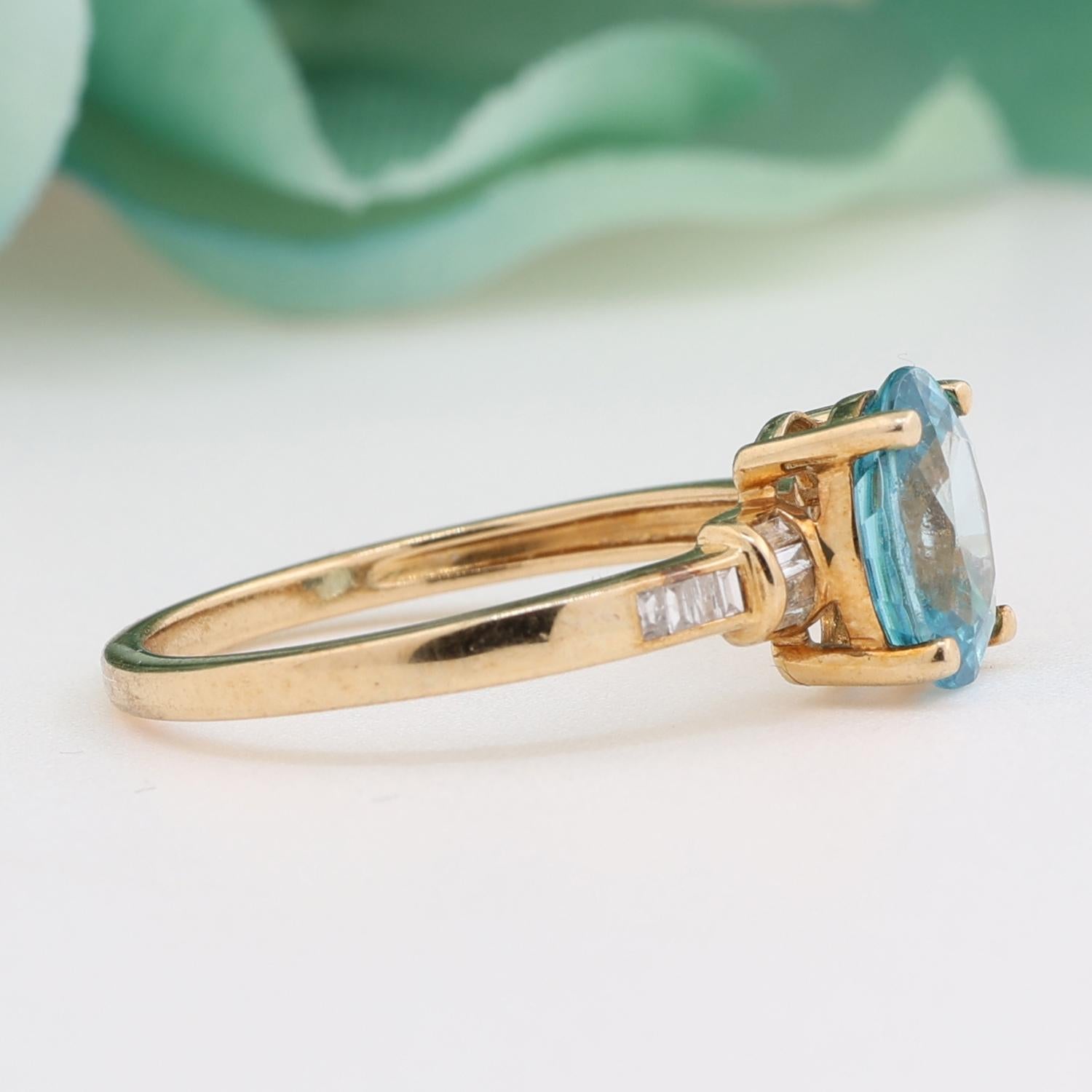 Swiss Blue Topaz Diamond Cocktail Ring 10K Yellow Gold 2.32 CTW SZ 8.25